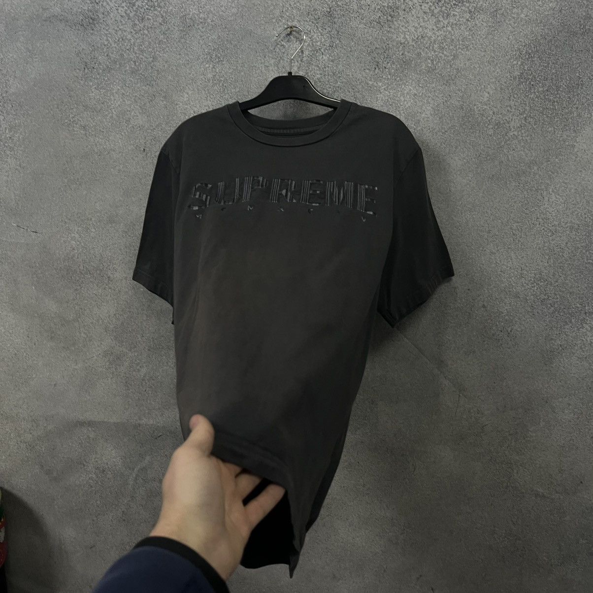Supreme Supreme T-Shirt Big Logo Grey Size M Size US M / EU 48-50 / 2 - 6 Thumbnail