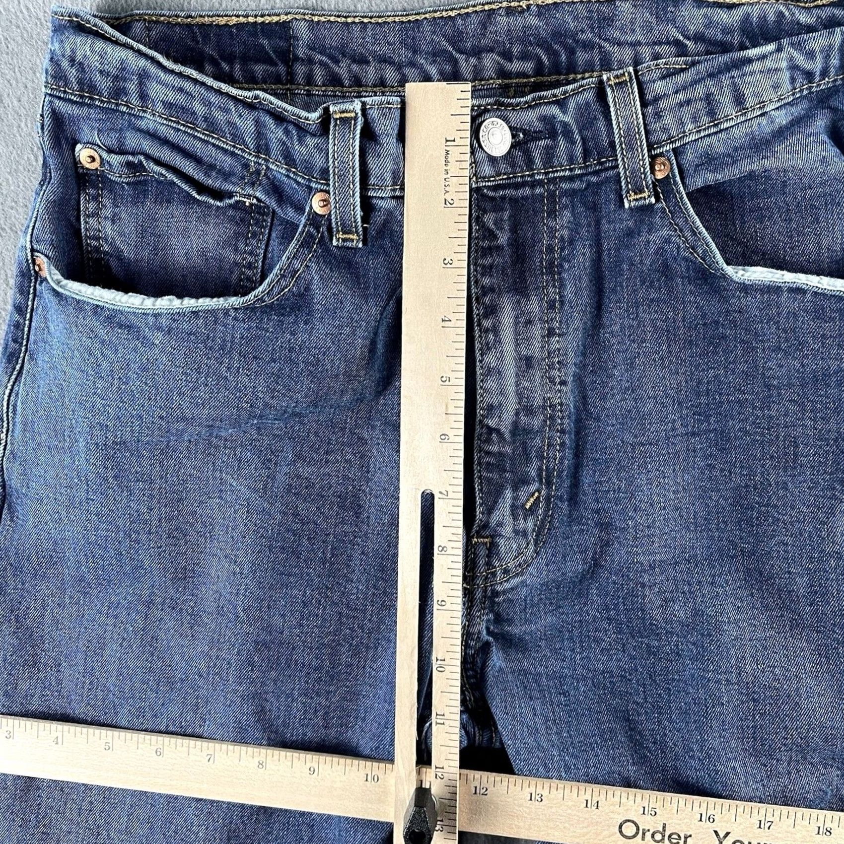 Levi's LEVIS 505 Mens Jeans 36x30 Regular Fit Straight Leg Denim Pants Blue M Medium Wash Comfortable Pockets 5-Pocket Design Mens Size US 36 / EU 52 - 3 Thumbnail