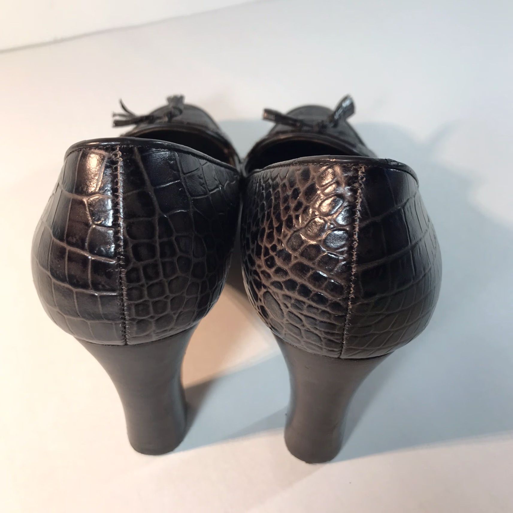 Ann Taylor Ann Taylor Loft Brown Croc Embossed Leather 3in Heel Loafers Womens Size 6M Braz Size US 6 / IT 36 - 5 Thumbnail