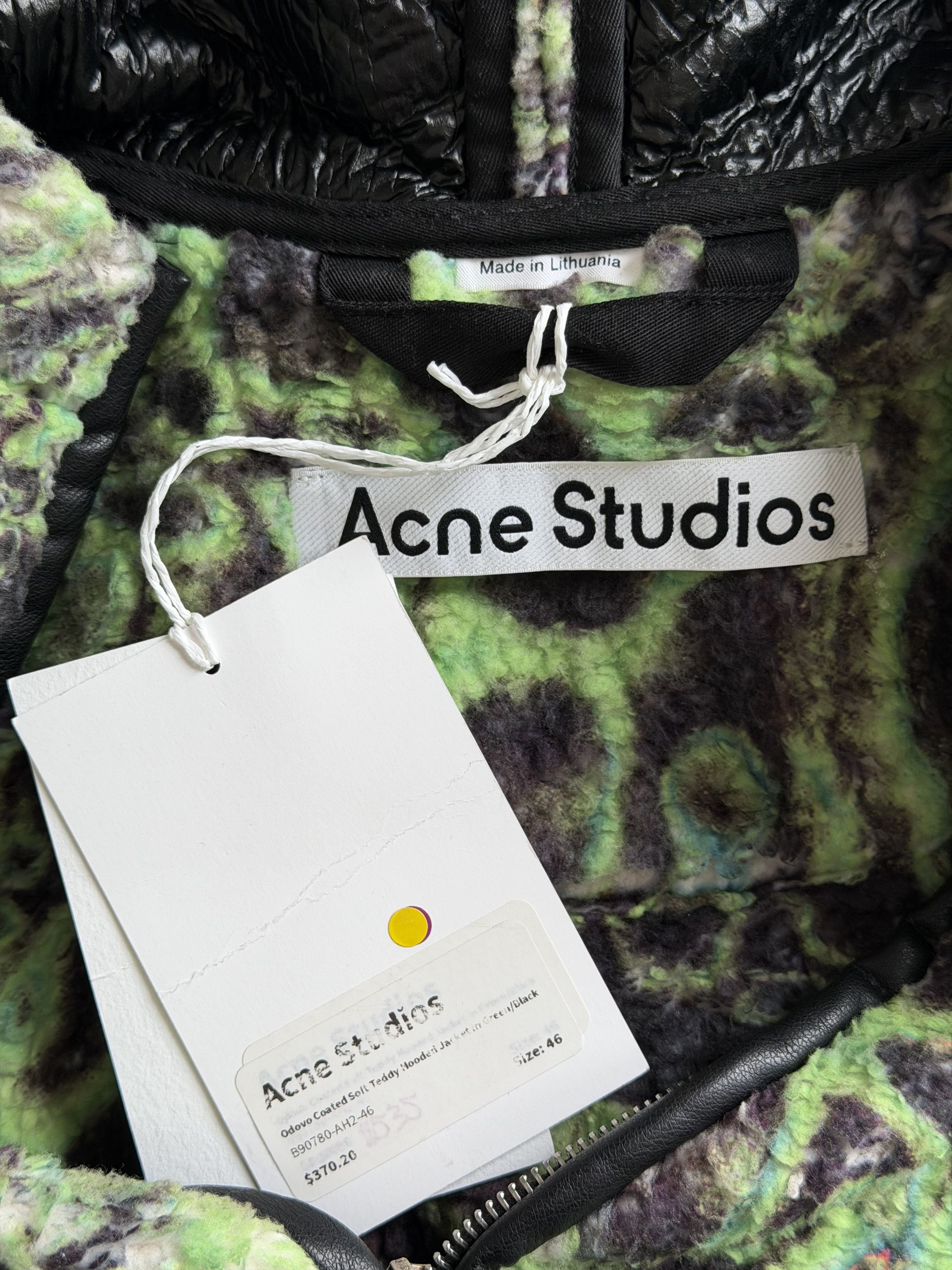 Acne Studios Acne Studios Odovo Coated Soft Teddy Jacket in Green Black Size US S / EU 44-46 / 1 - 9 Thumbnail