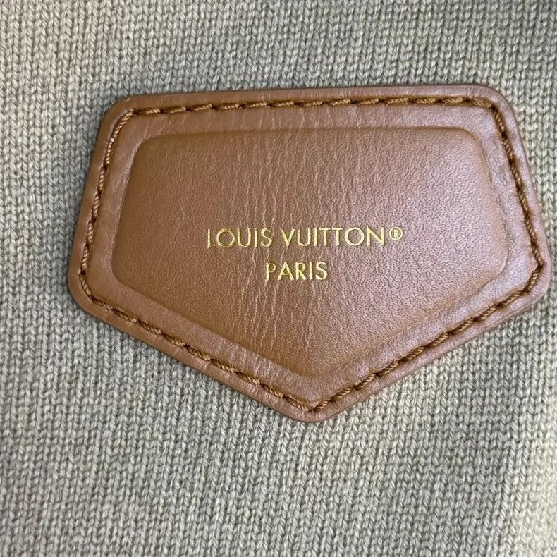 Louis Vuitton Louis Vuitton size m Camel Leather Label Leather Patchwork Size 25" / US 0 / IT 36 - 7 Thumbnail