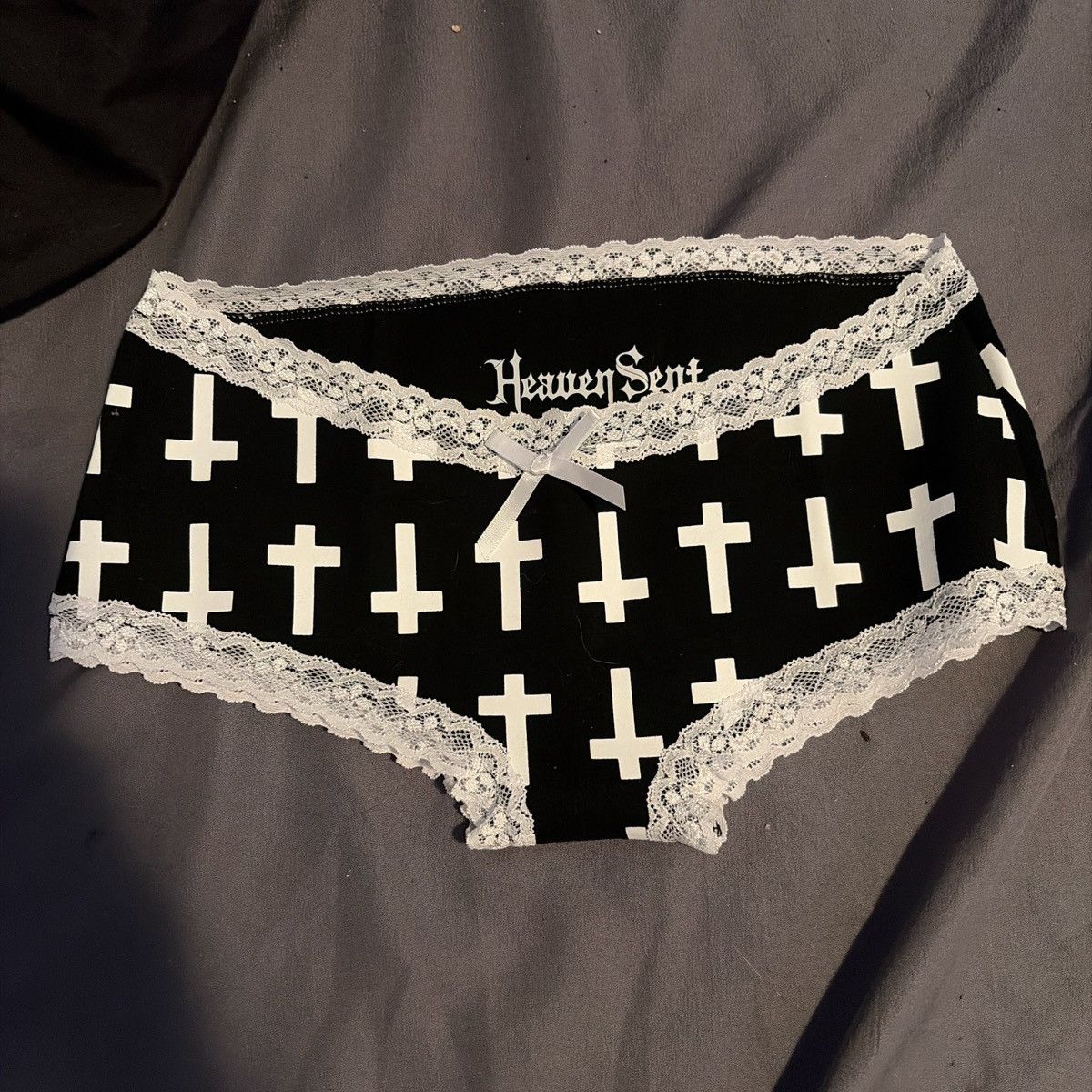Other Lana boyshorts- crosses xxs microshorts from heavensent Size 24" / US 00 / IT 34 - 1 Thumbnail