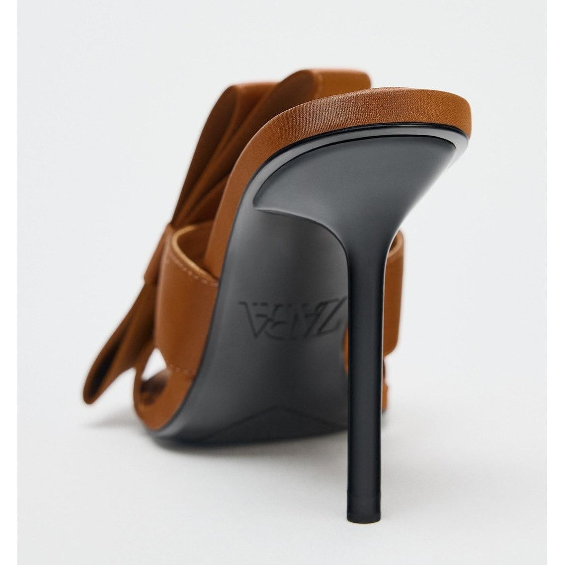Zara RARE!!! ZARA Heels with Crossover Strap NWT Size US 8 / IT 38 - 18 Thumbnail
