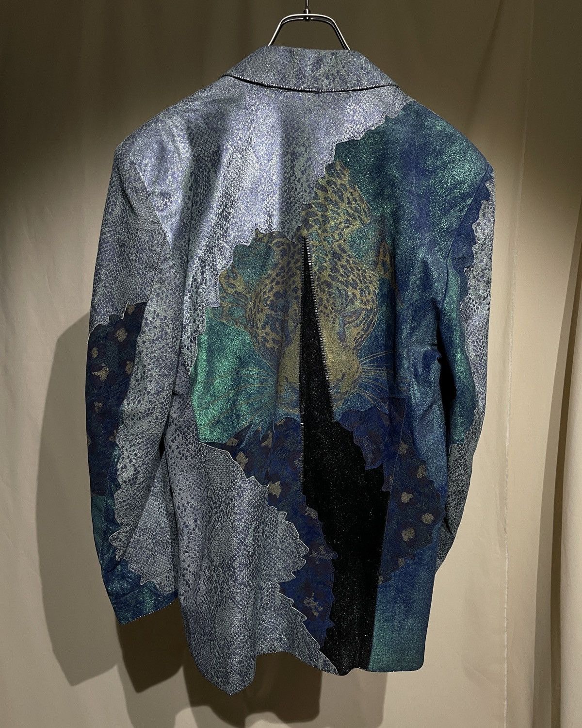Roberto Cavalli 80-90s roberto cavalli -Handpainted Leather Patchwork Jacket Size US L / EU 52-54 / 3 - 7 Thumbnail