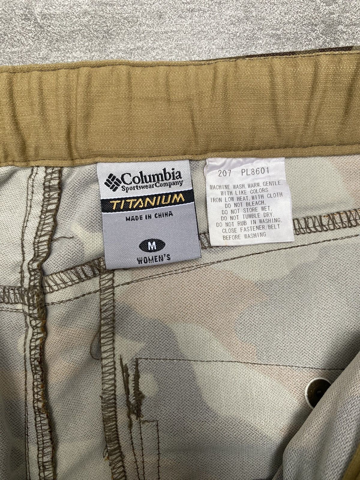 Columbia Columbia Titanium Camo Nylon Jorts Size US 30 / EU 46 - 9 Thumbnail
