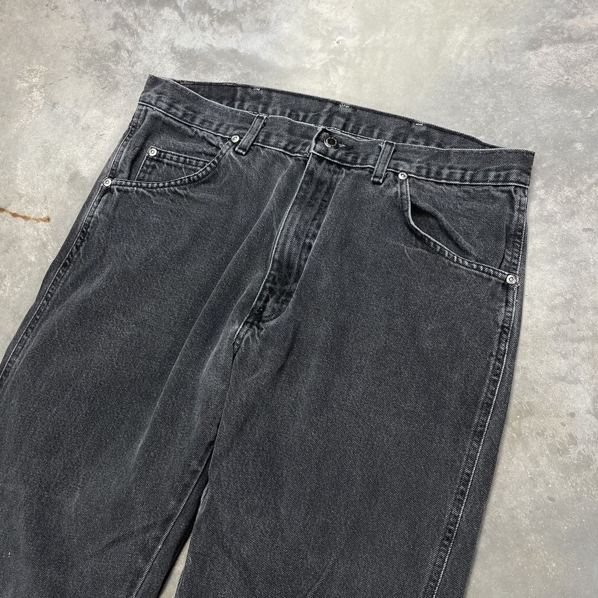 Vintage × Wrangler Vintage Wrangler Jeans Straight Leg Faded Black Denim 2000s Size US 34 / EU 50 - 4 Thumbnail