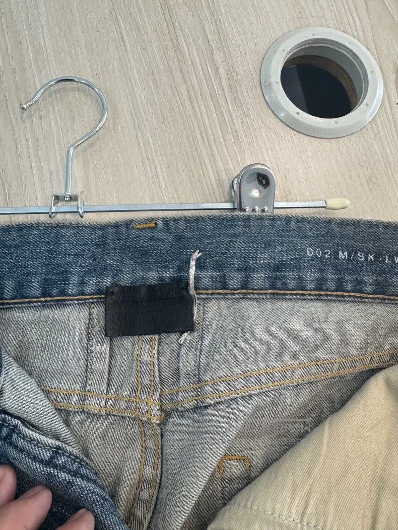 Saint Laurent Paris Saint Laurent Paris Jeans Size US 32 / EU 48 - 4 Thumbnail