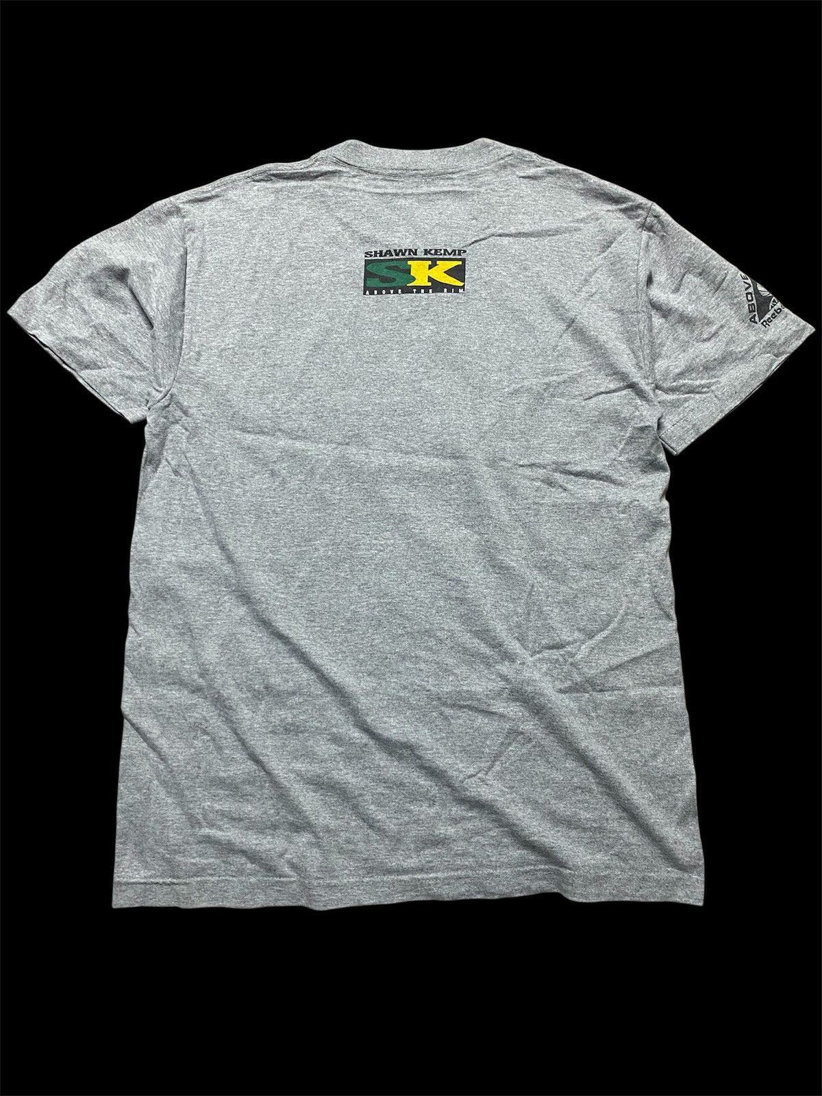 NBA Vintage 90s Reebok Shawn Kemp Above The Rim Tee Size US M / EU 48-50 / 2 - 3 Thumbnail