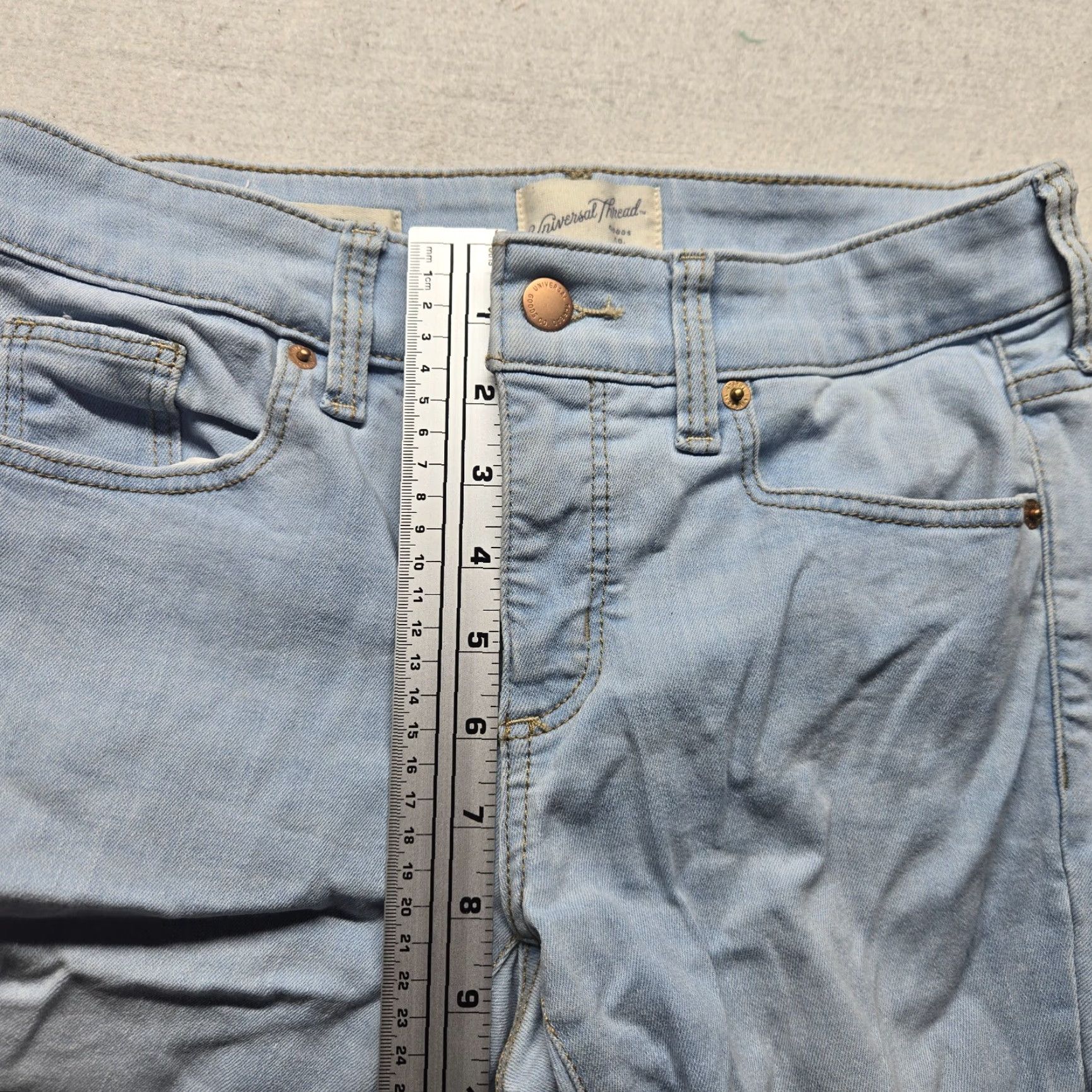 Vintage VINTAGE Universal Thread Women's Skinny Jeans Mid Rise Light Blue Denim Pants Size 2/26 26in Inseam Size 26" / US 2 / IT 38 - 5 Thumbnail