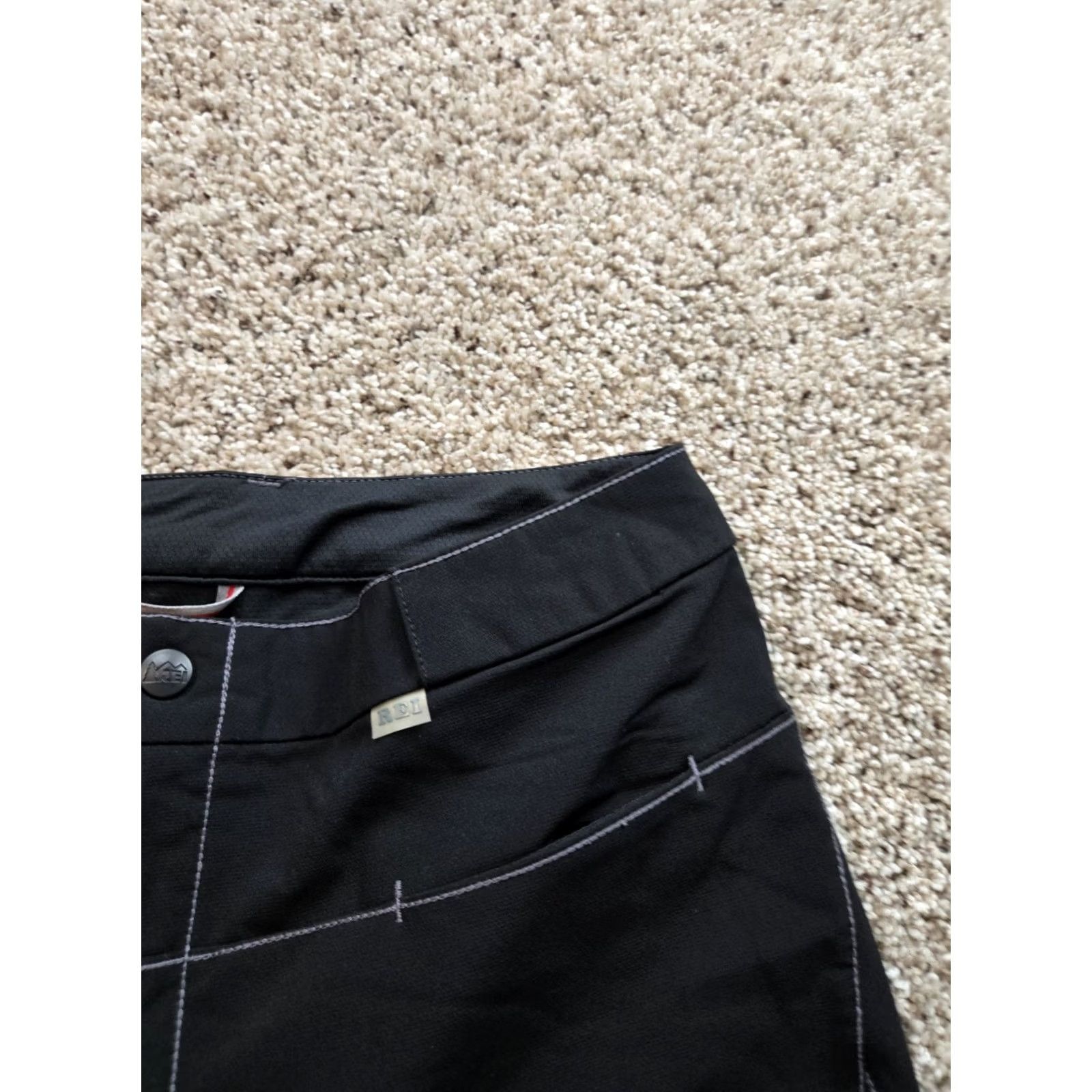 Vintage REI Womens 8 Black Softshell Pants Nylon Polyester Stretch Bootcut Activewear Travel Light Weight Waterproof Athletic Size 30" / US 8 / IT 44 - 4 Thumbnail