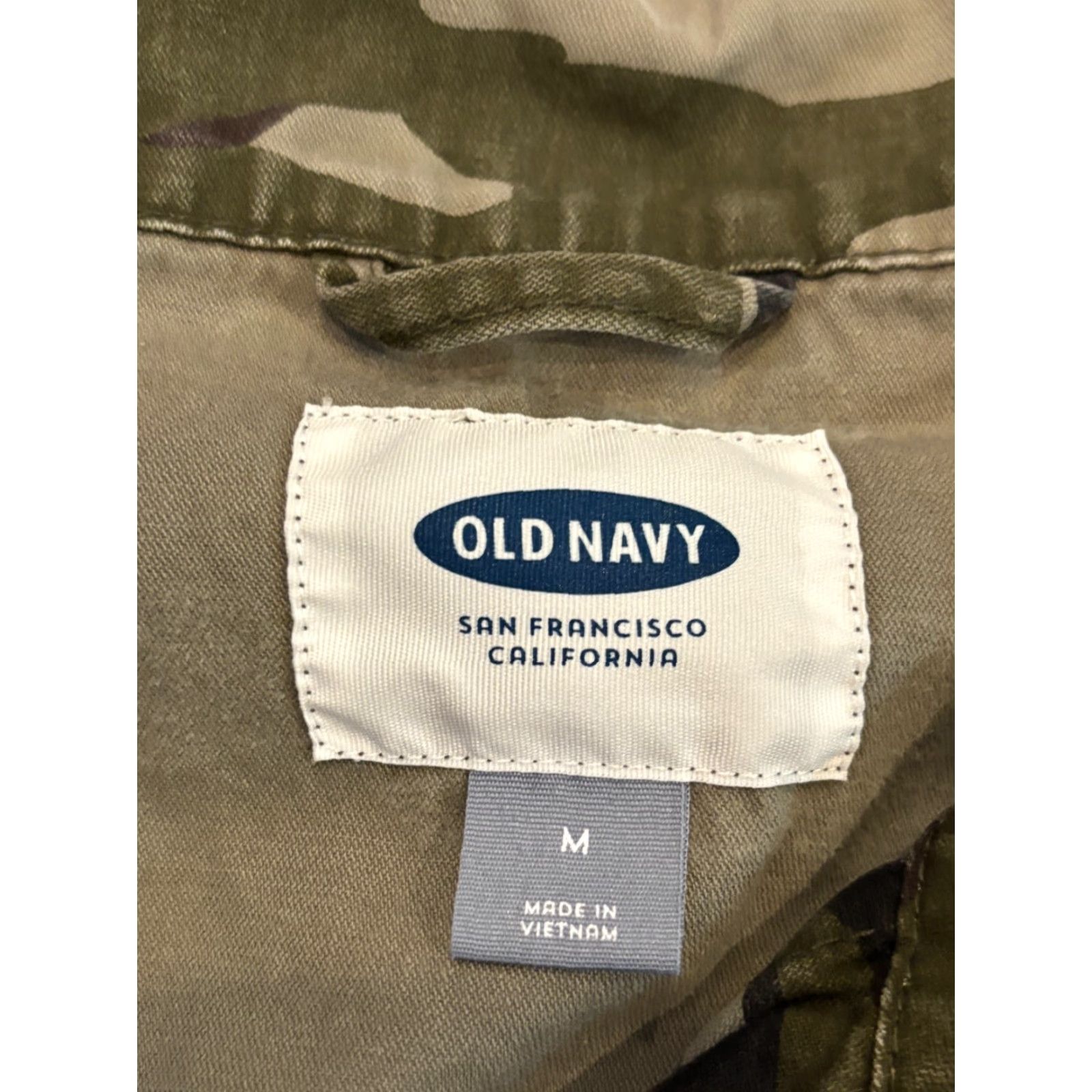 Old Navy Old Navy Jacket Womens Medium Green Camo Cotton Pockets Full Zip Snap Closure Size M / US 6-8 / IT 42-44 - 2 Thumbnail