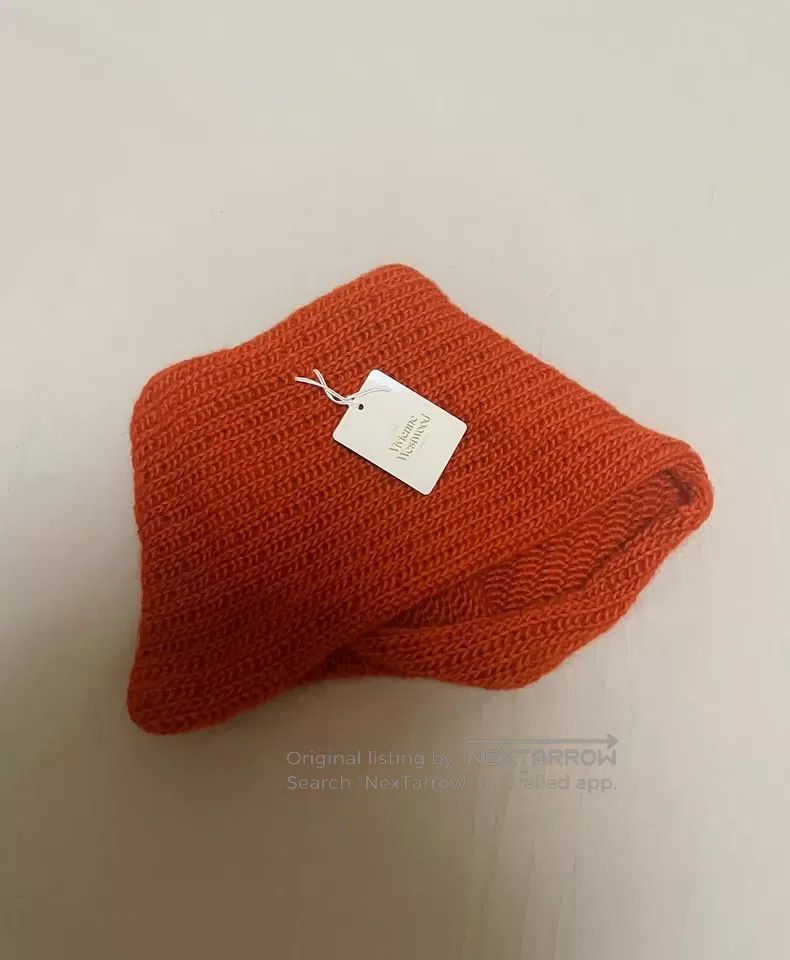 Vivienne Westwood Vivienne Westwood Two types of knitted hats. Size ONE SIZE - 3 Thumbnail