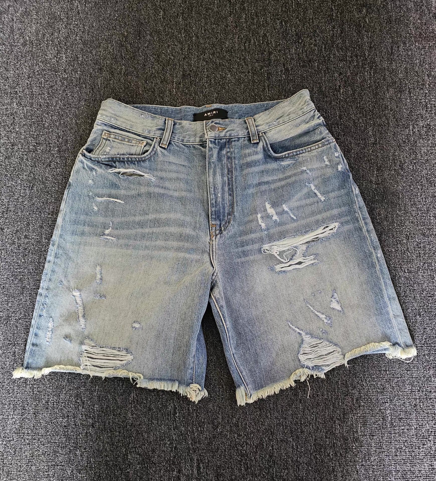 Amiri AMIRI distressed denim shorts Size US 34 / EU 50 - 1 Thumbnail