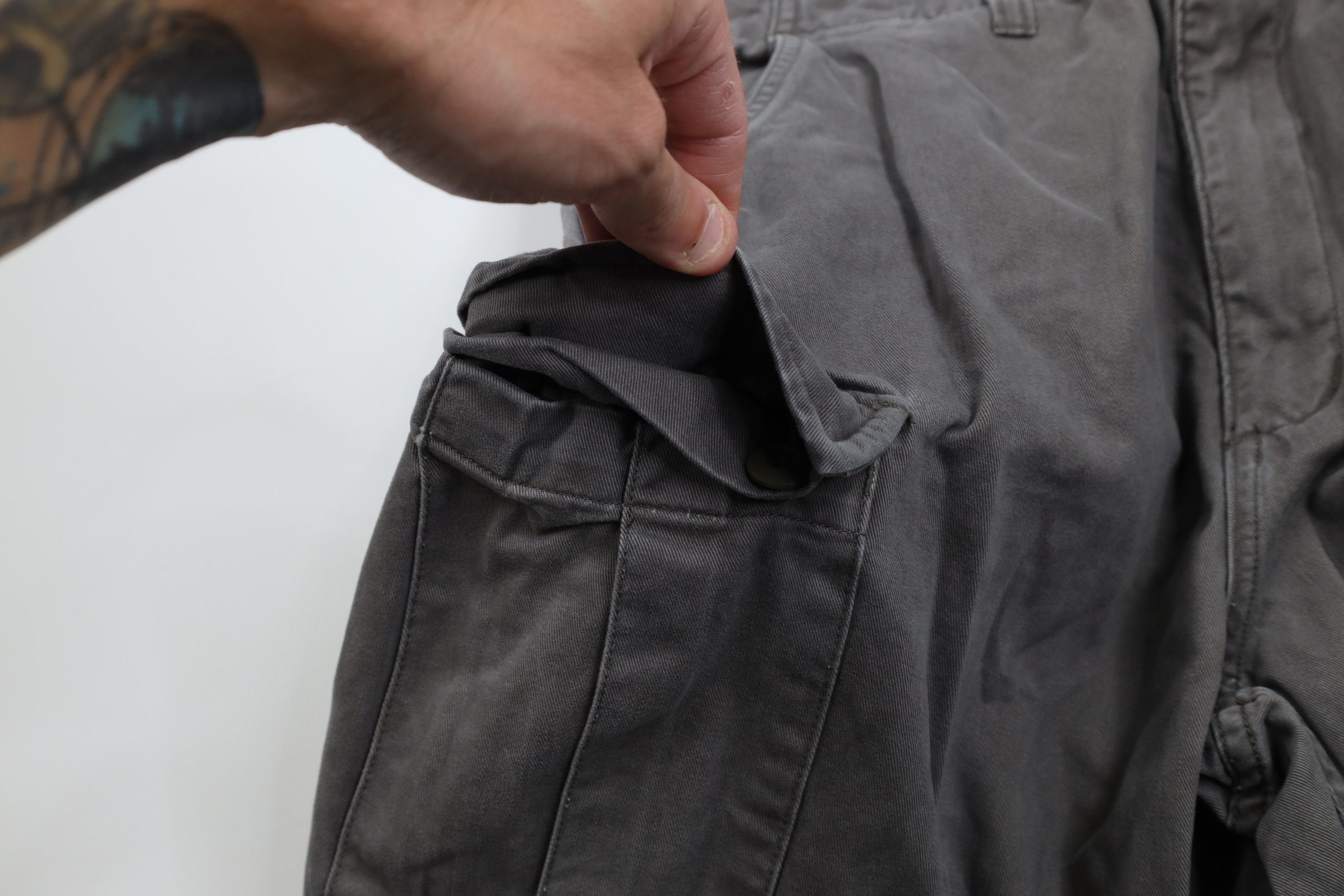 Cabelas Vintage Cabelas Baggy Relaxed Fit Wide Leg Cargo Pants Gray Size US 36 / EU 52 - 6 Thumbnail