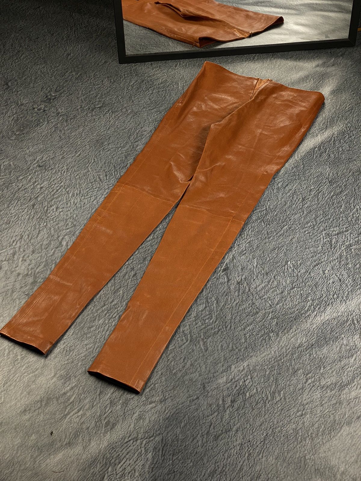 Balenciaga Balenciaga Leather Leggings Pants (Size 38) Size 27" / US 4 / IT 40 - 11 Thumbnail