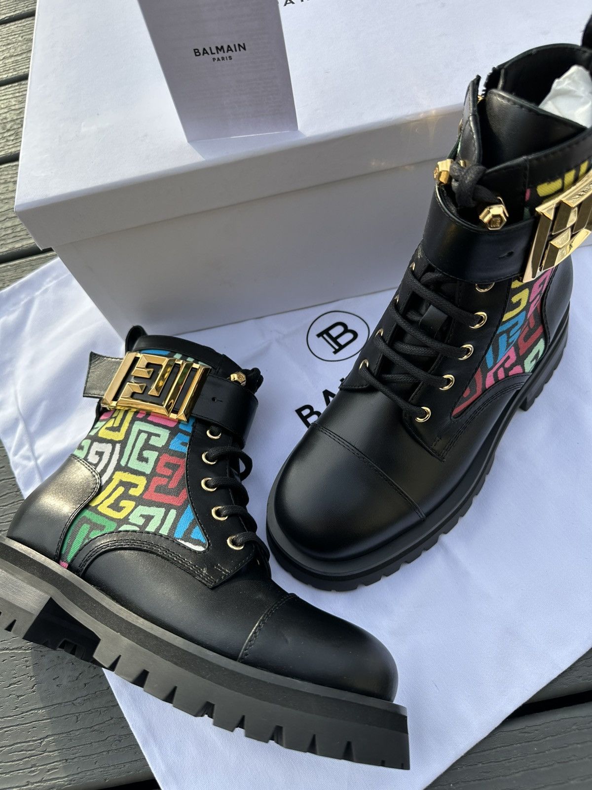 Balmain Balmain Paris Ranger Ankle Boot Charlie Army Womens (Size 9) Size US 9 / IT 39 - 6 Thumbnail