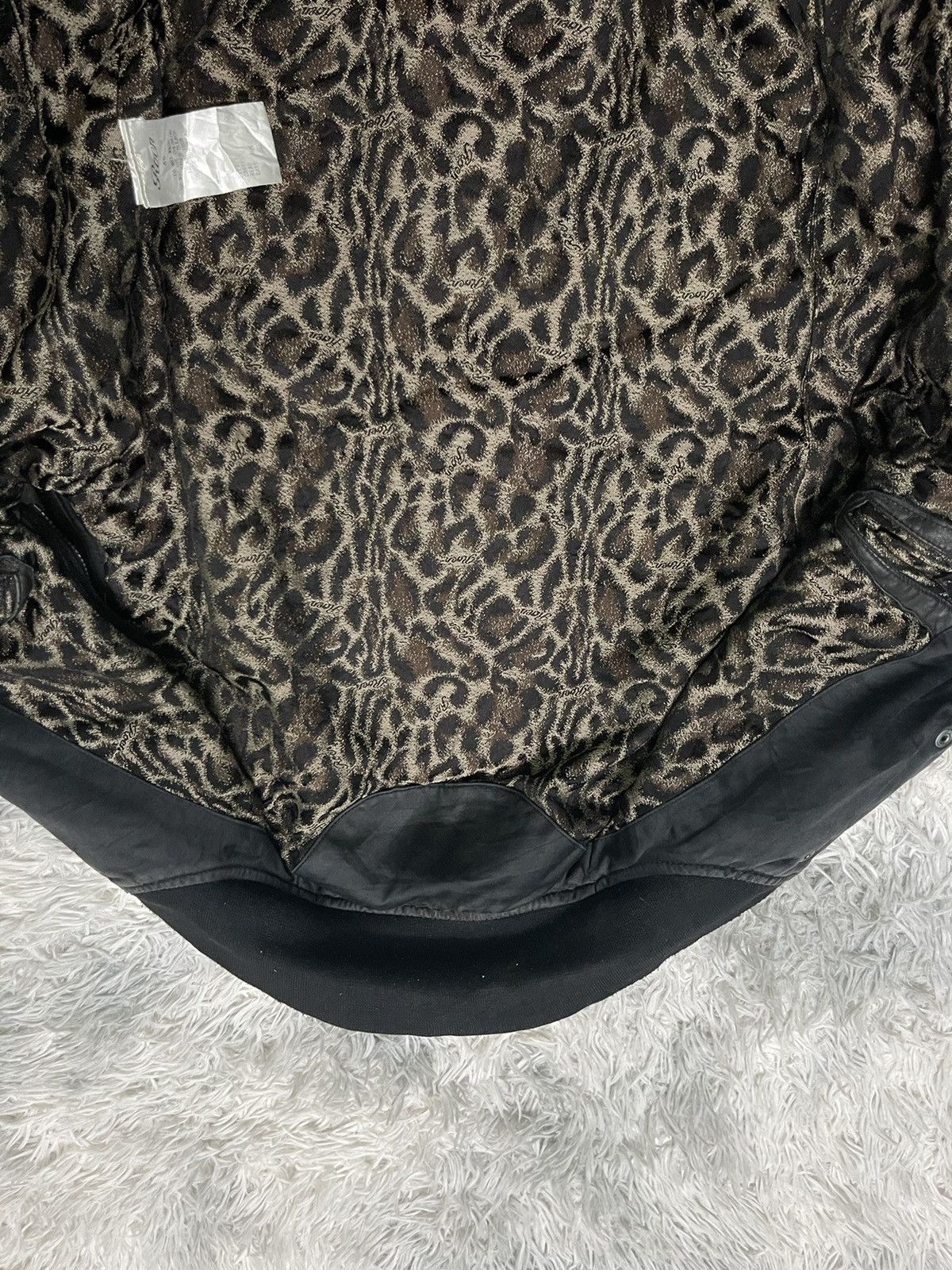 If Six Was Nine 2000s ROEN LEATHER 2 WAY JACKET EMBROIDERED LOGO DISTRESSED Size US S / EU 44-46 / 1 - 12 Thumbnail