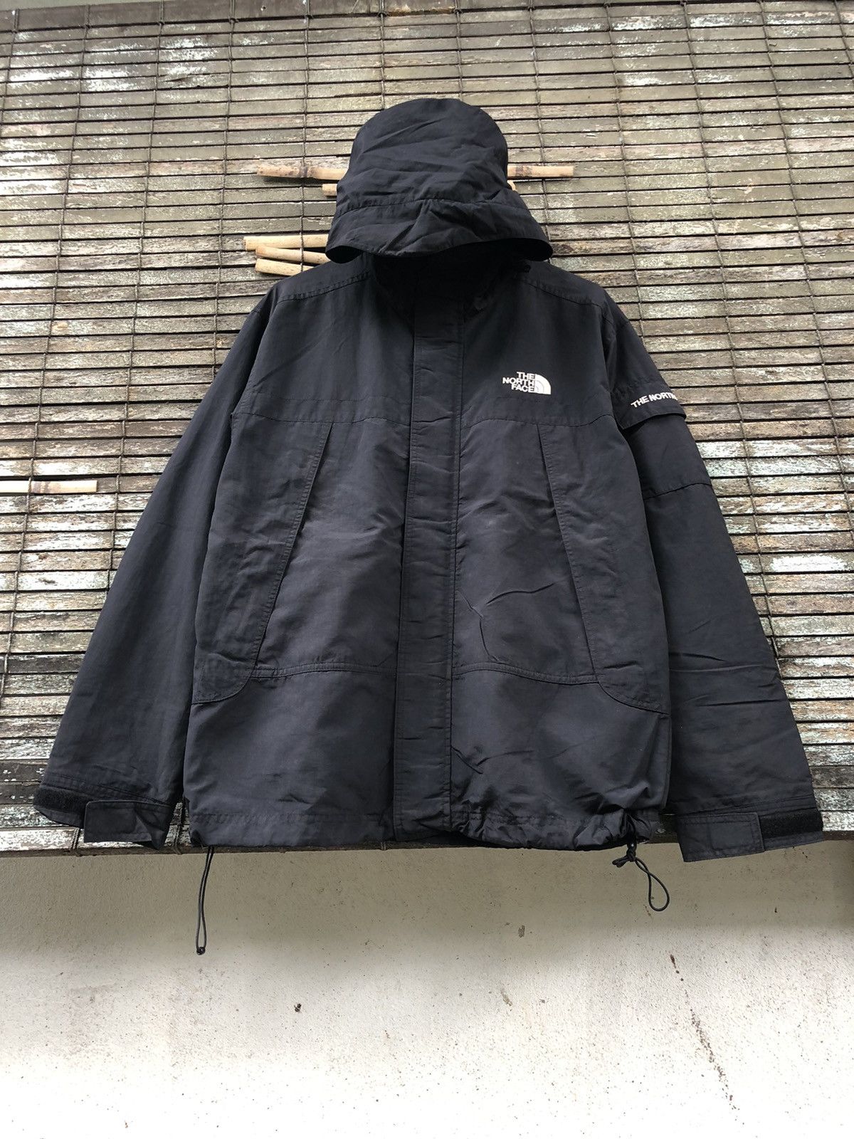 Japanese Brand 🔥🔥The North Face Windbreaker Jacket With Side Pocket Size US M / EU 48-50 / 2 - 2 Thumbnail