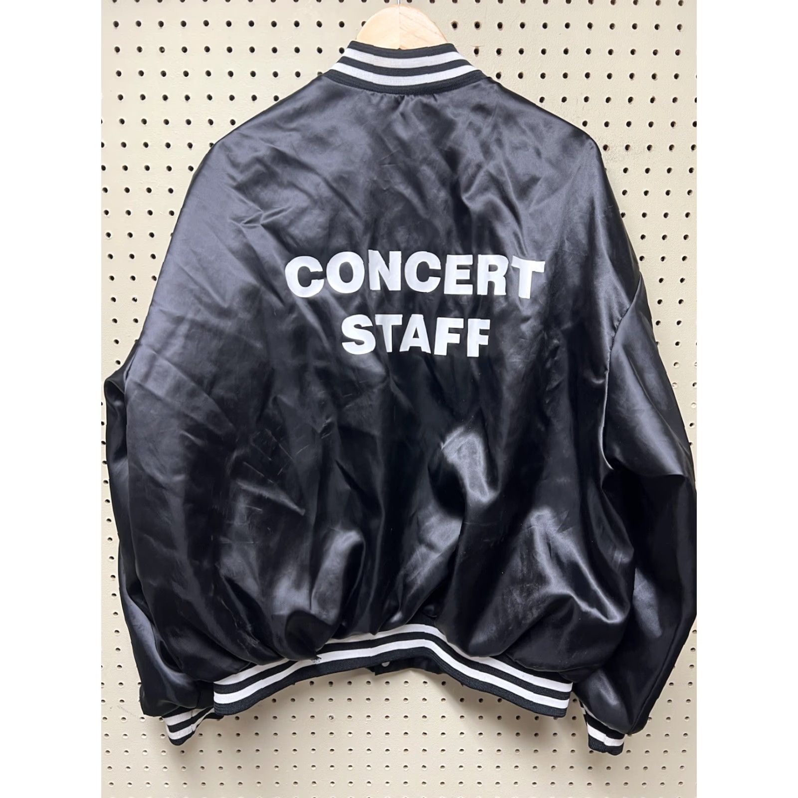 Vintage VINTAGE Swingster Jacket - USA Made - Bomber - Black - Snap - 2XL - Men - Nylon - Polyester - Solid - Open Road Rock Swingster Concert Staff Size US XXL / EU 58 / 5 - 2 Thumbnail