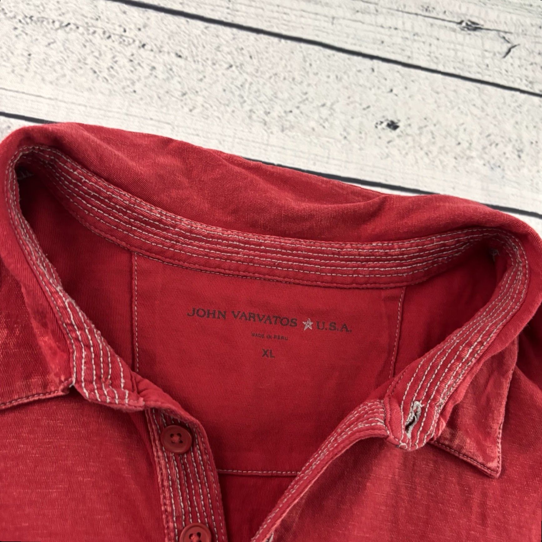 John Varvatos John Varvatos Short Sleeve Button Front Polo Shirt Men's XL Red Size US XL / EU 56 / 4 - 2 Thumbnail