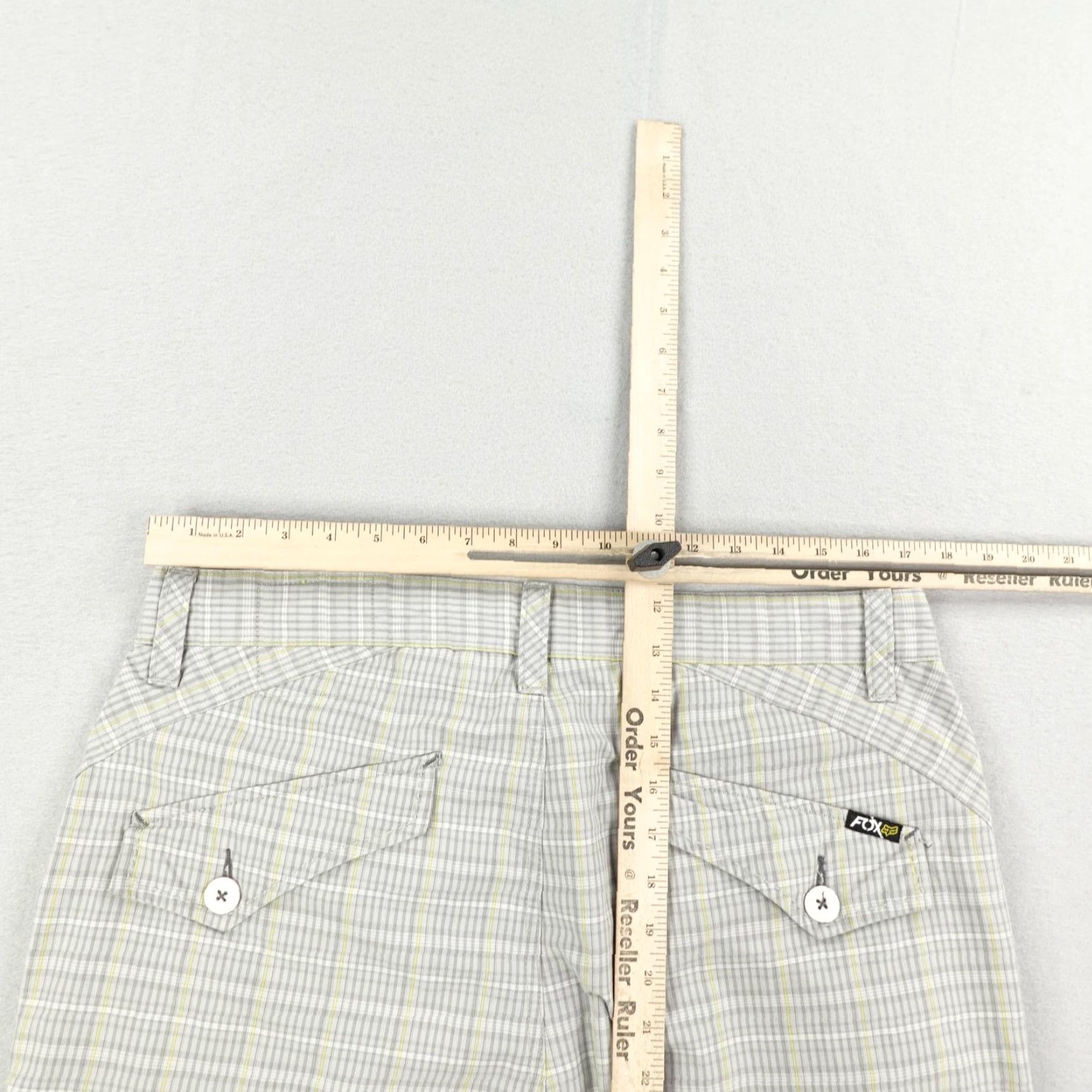 Vintage Fox Cargo Shorts Mens 34 Gray Plaid Outdoor Skater BMX Racing Outdoors Baggy Size US 34 / EU 50 - 7 Thumbnail