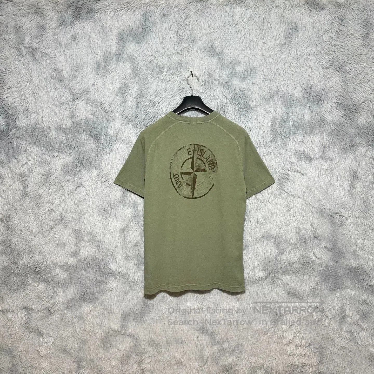 Stone Island stone island reflective logo short sleeve t-shirt. Size US XL / EU 56 / 4 - 1 Thumbnail