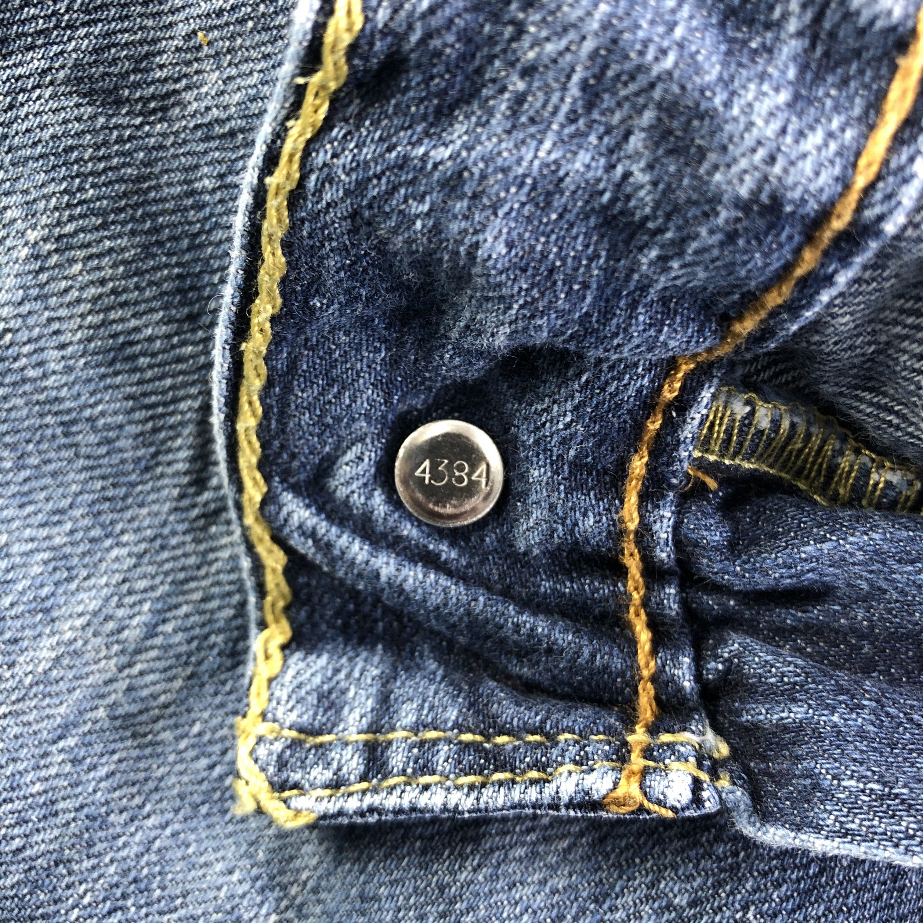 Levi's Vintage Blue Wash Levis 514 Jeans-J4095 Size US 33 - 9 Thumbnail