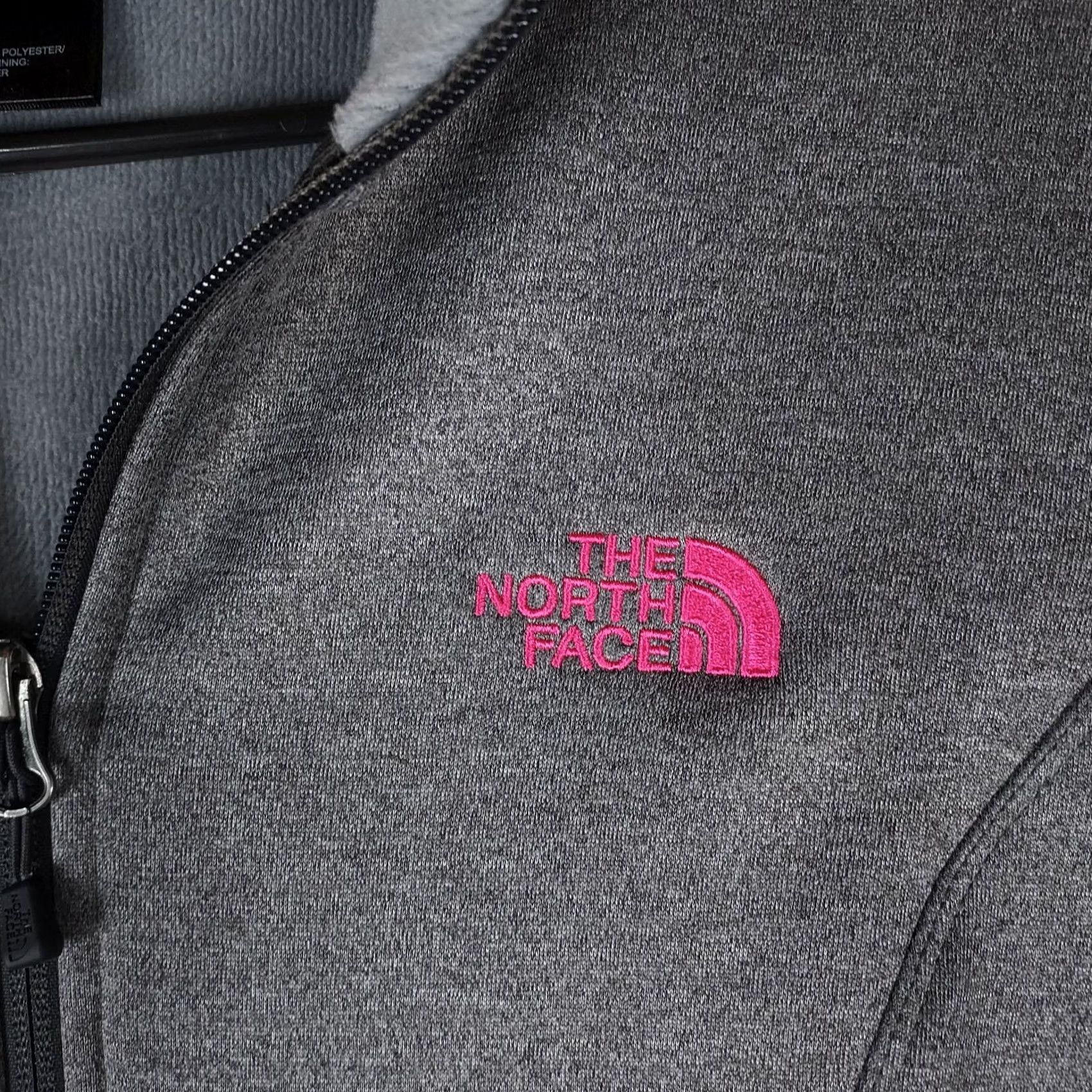 The North Face The North Face Women Softshell Jacket M Gray Full Zip Logo Outdoor Hiking Size M / US 6-8 / IT 42-44 - 3 Thumbnail