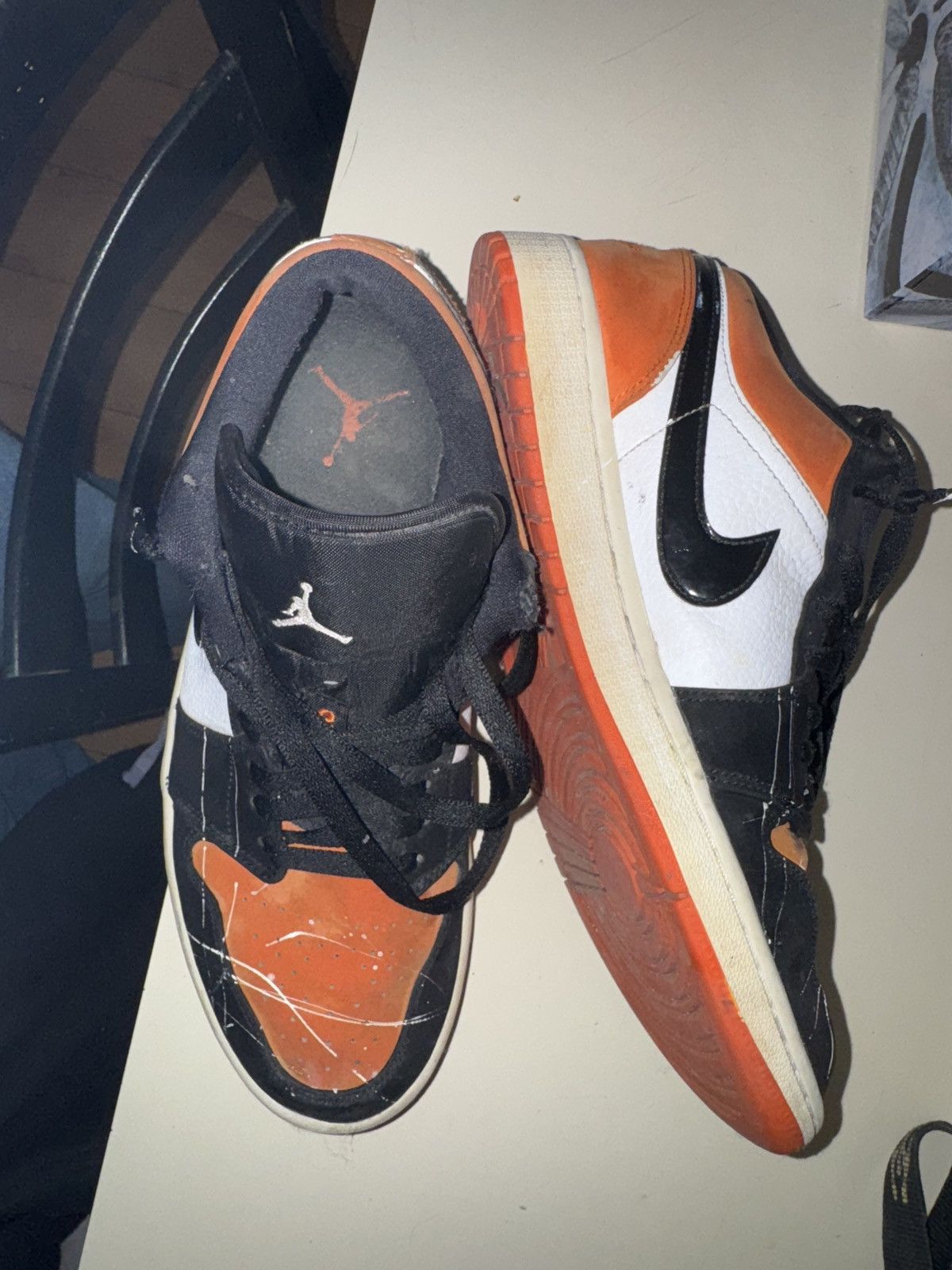 Nike Air Jordan 1 low Size US 11 / EU 44 - 5 Thumbnail
