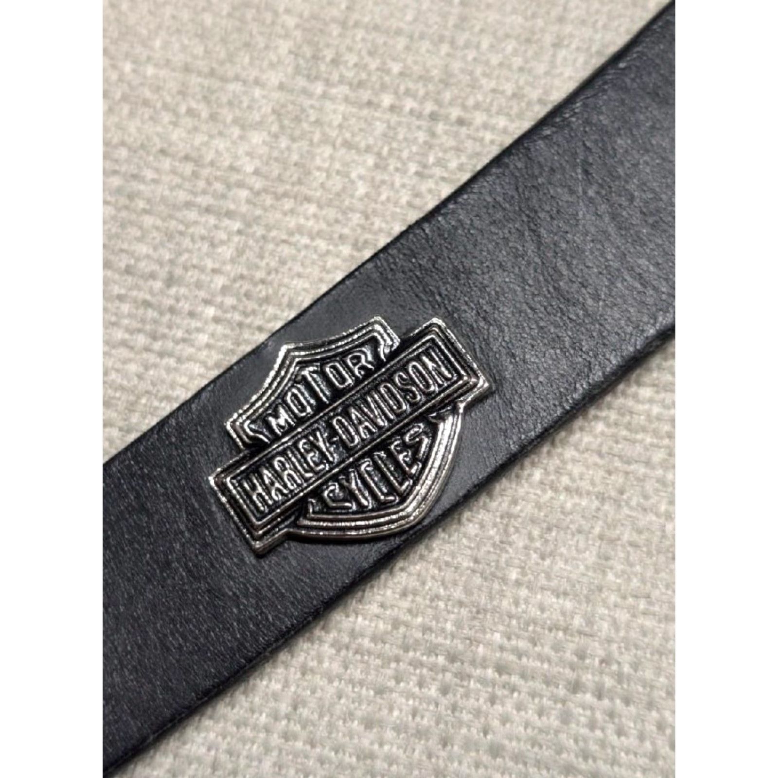Harley Davidson VINTAGE Harley-Davidson belt Studded leather 28-30 Mens Western Belt Black 28-30 Men's 28-30 Harley-Davidson Belt Mens Western Belt Size 30 - 4 Thumbnail