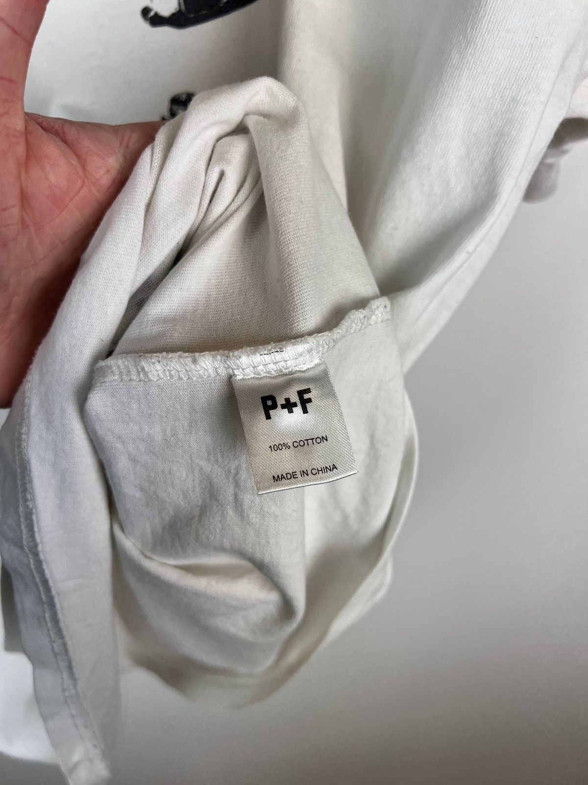 Other Places Faces point + streetwear t-shirts size L Size US L / EU 52-54 / 3 - 4 Thumbnail