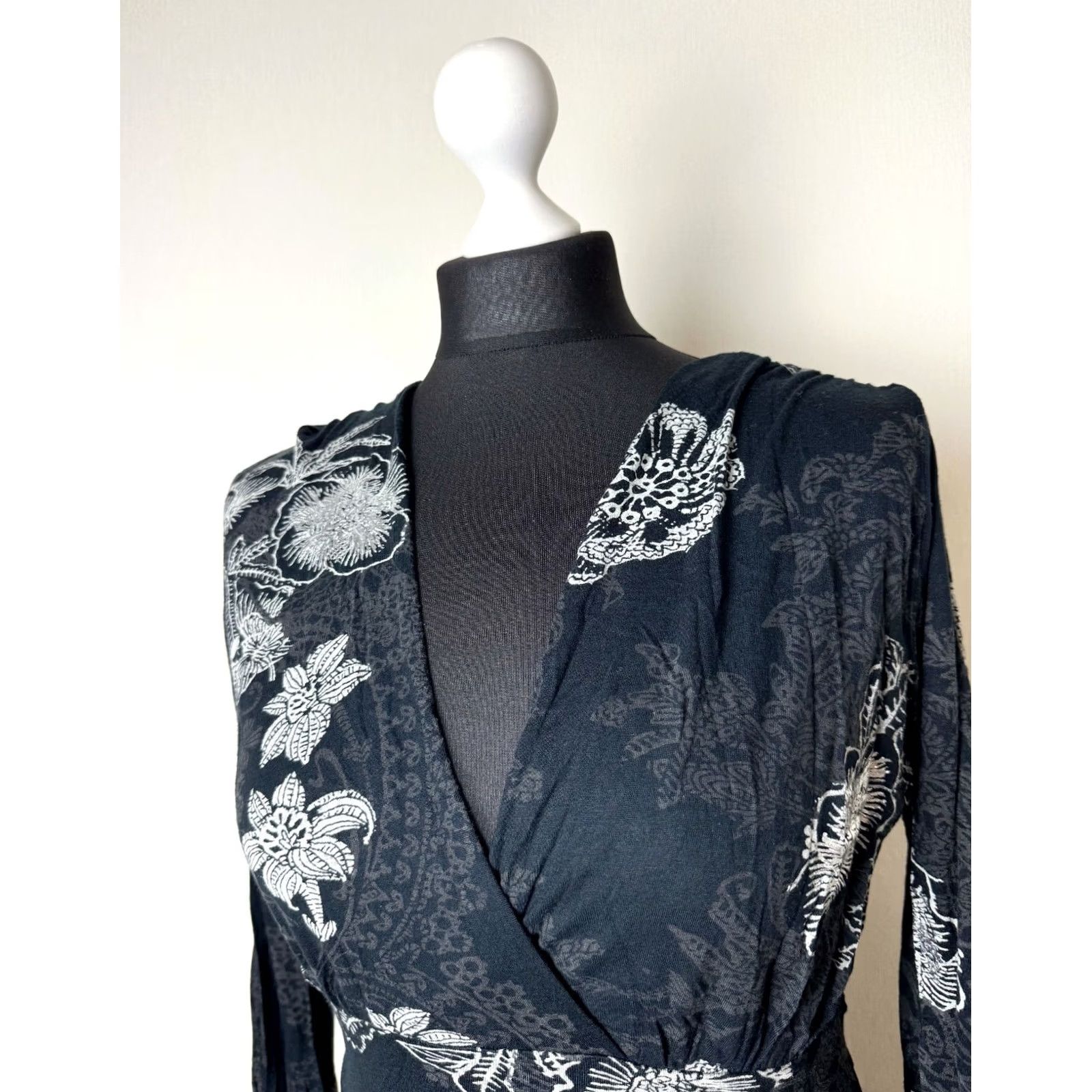 Desigual Desigual Dress Womens L A-Line Dress Black Knee Length Size L / US 10 / IT 46 - 3 Thumbnail