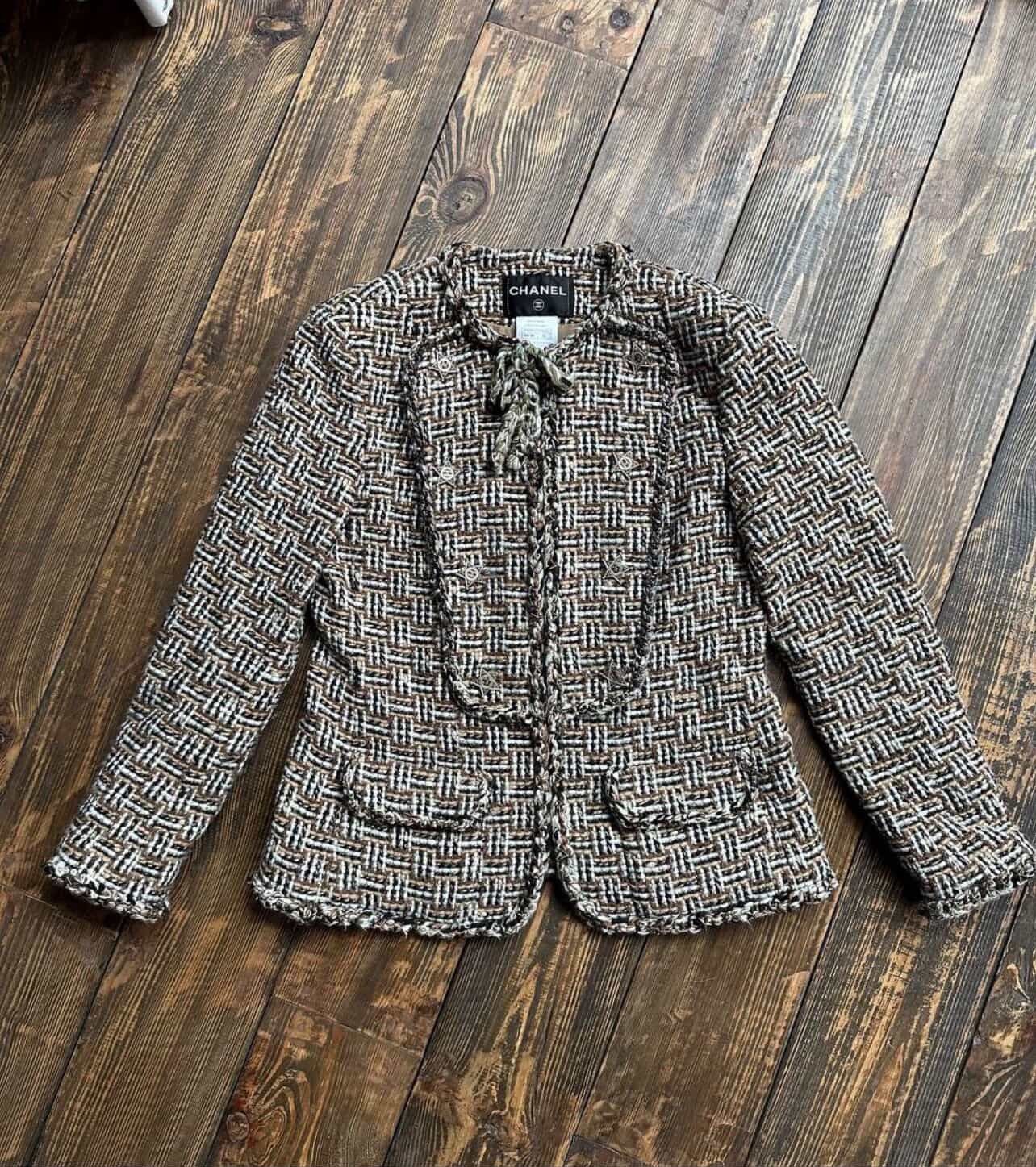 Chanel Chanel blazer Size M / US 6-8 / IT 42-44 - 1 Thumbnail