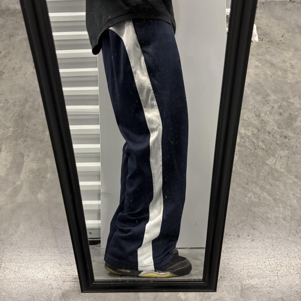 Japanese Brand × Vintage Crazy Vintage Y2K/2000s Navy Blue White Striped Essential Sweatpants! Size US 34 / EU 50 - 1 Thumbnail