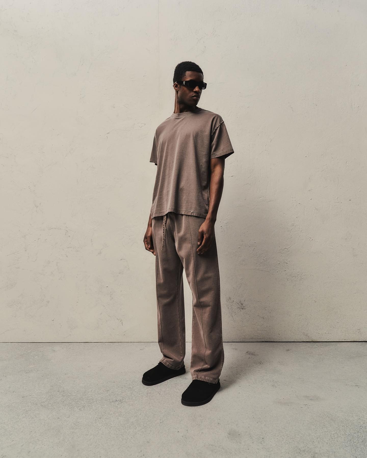 Represent Clo. Washed Brown Initial Inside Out Oversized T-Shirt Size US M / EU 48-50 / 2 - 4 Thumbnail