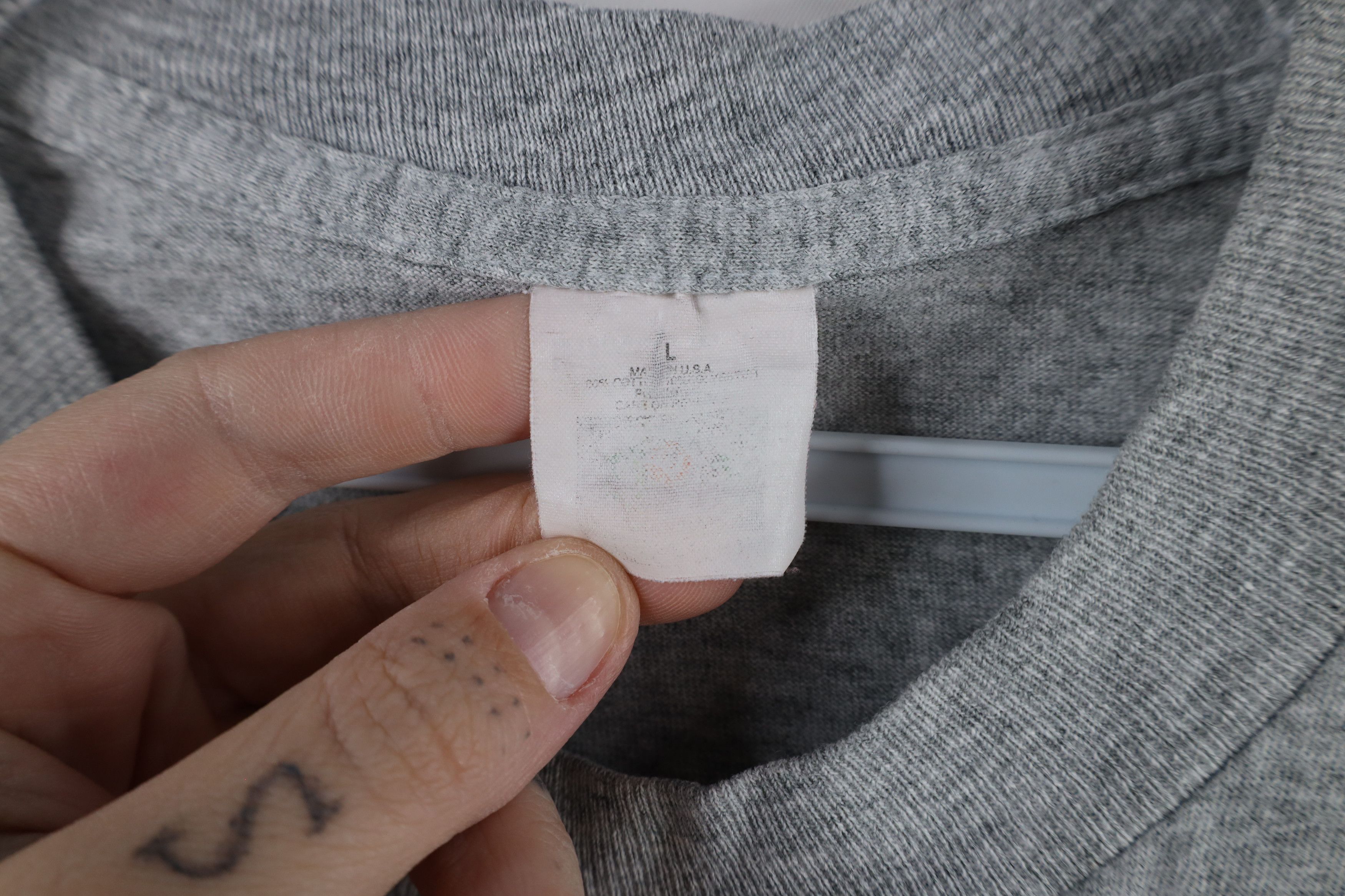 Vintage Vintage 90s Streetwear Long Sleeve T-Shirt Heather Gray USA Size US L / EU 52-54 / 3 - 7 Thumbnail