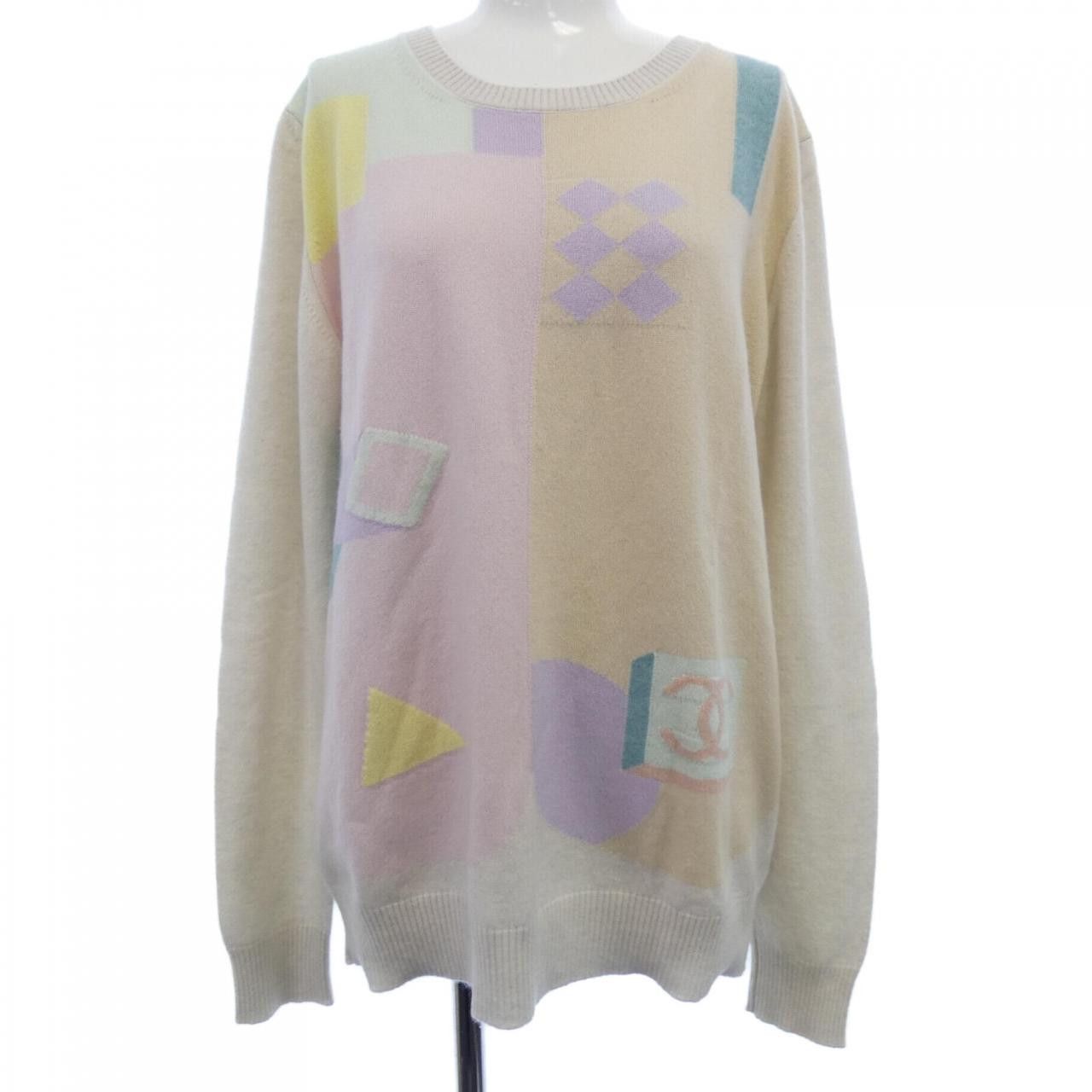 Chanel Chanel Chanel P34569K01084 09C 100% Cashmere Knit Others Tops P34569K01084 09C DUTY FREE for USA Size ONE SIZE - 1 Thumbnail