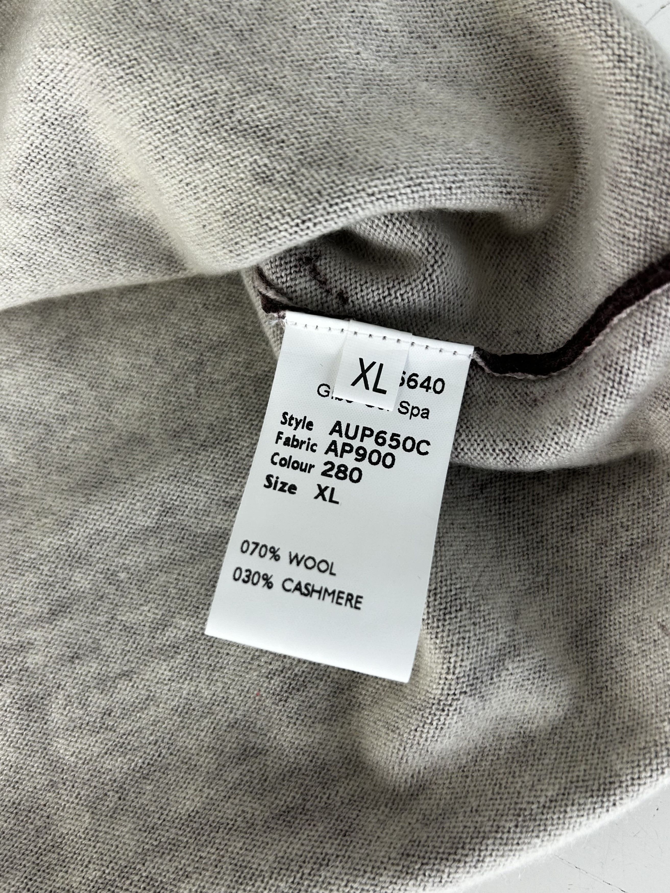 John Galliano John Galliano Burgundy Cashmere V-Neck Knitwear Size US XL / EU 56 / 4 - 5 Thumbnail