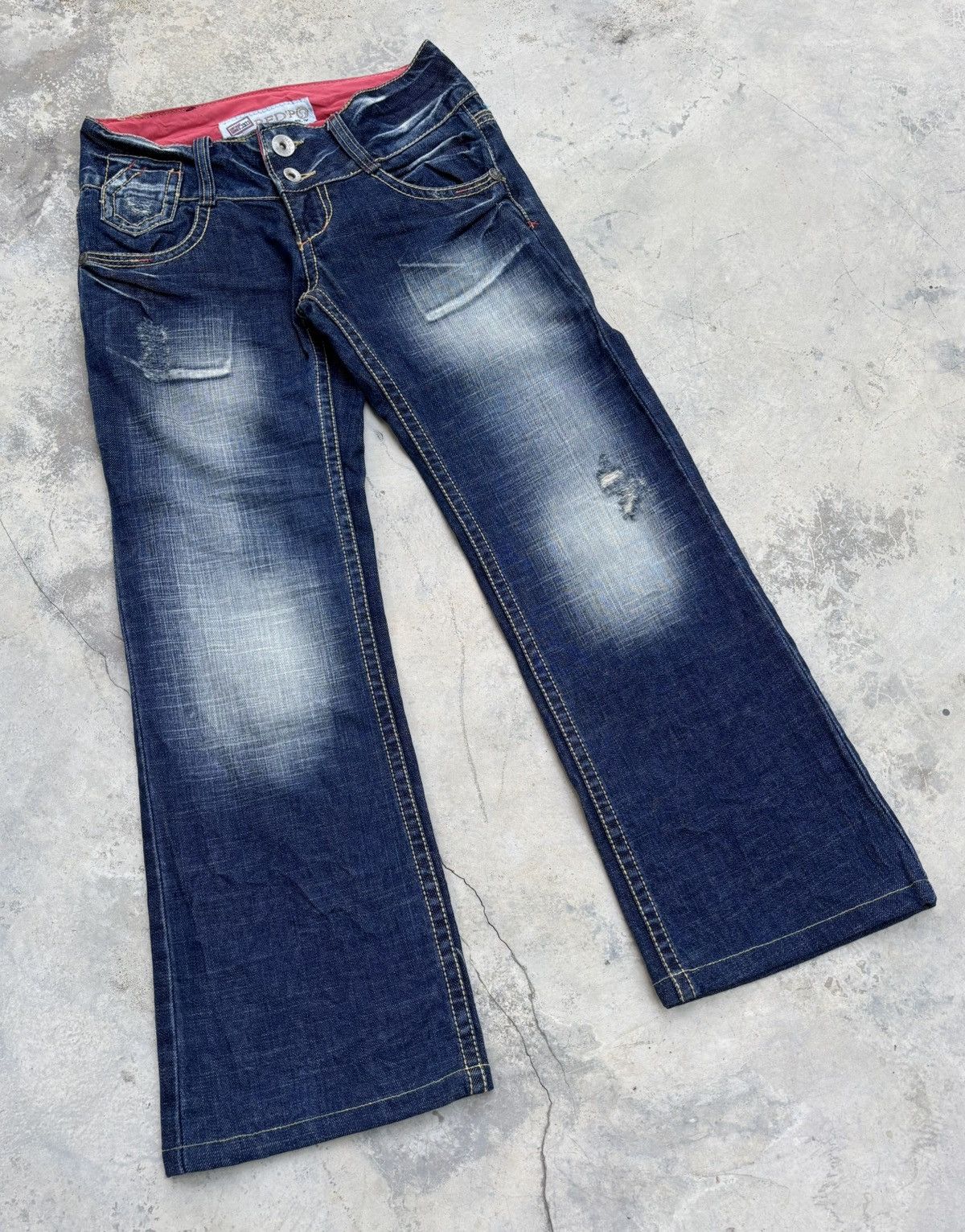 Ed Hardy Flare Baggy Red Pepper Embroidery Ed Hardy Style Jean Size 28" / US 6 / IT 42 - 4 Thumbnail