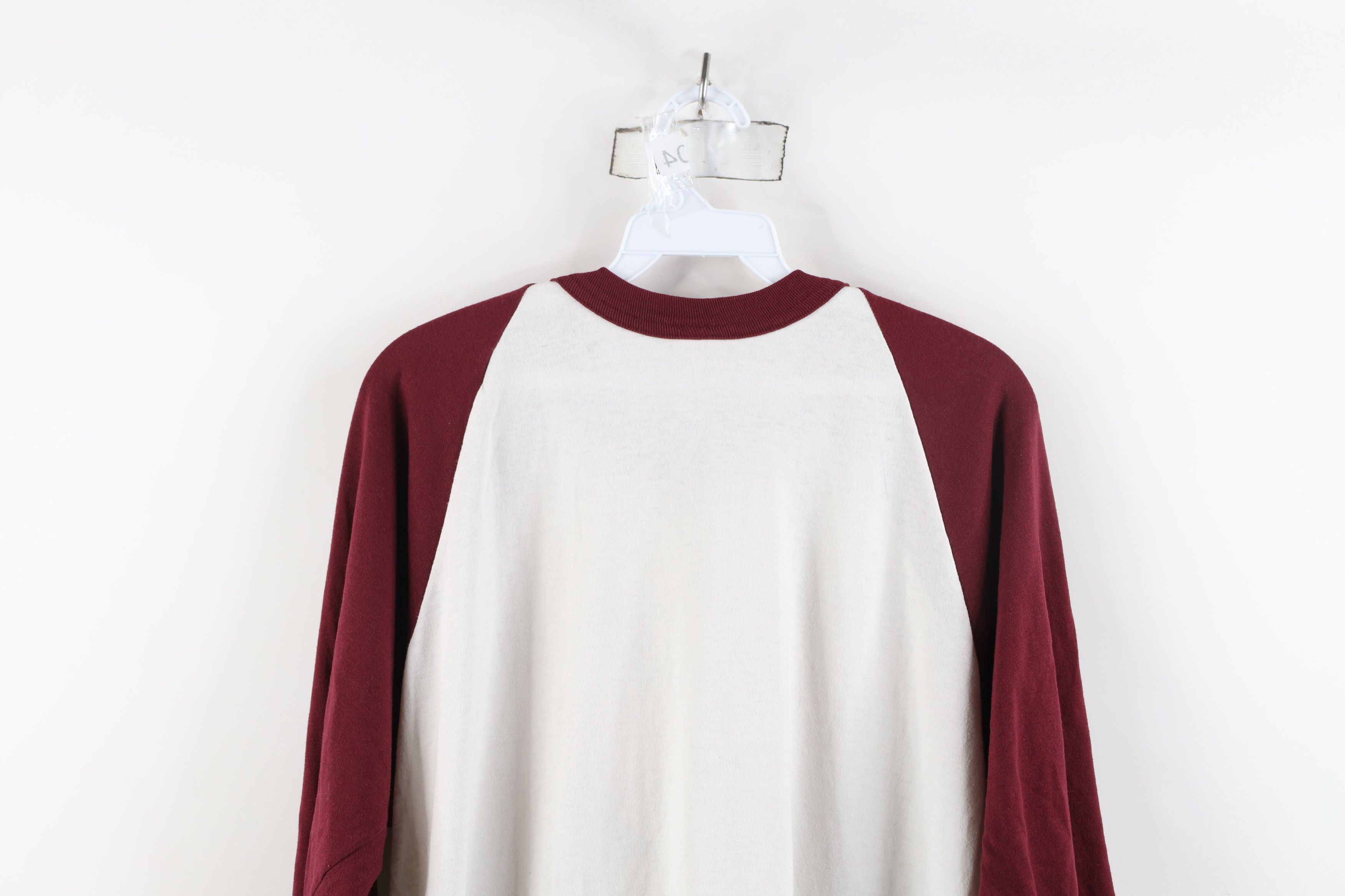 Vintage Vintage 90s University Baseball Raglan T-Shirt Distressed Size US L / EU 52-54 / 3 - 12 Thumbnail