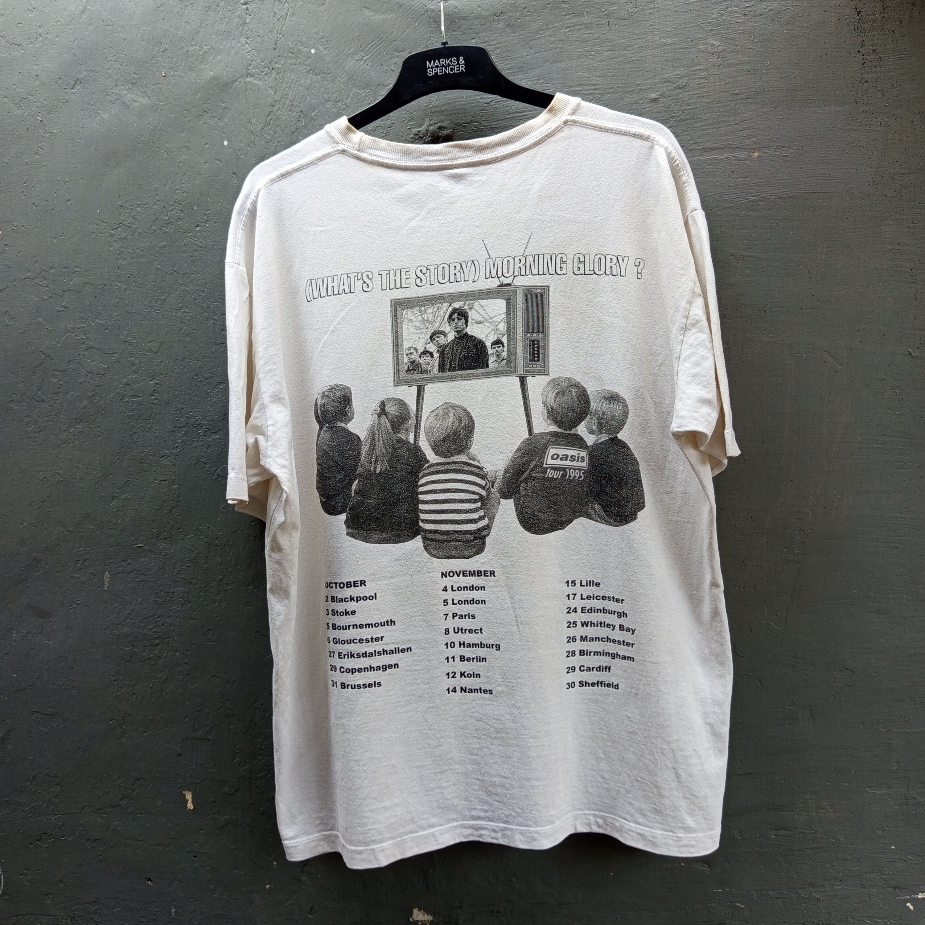 Band Tees Oasis UK tour T shirt Europe tee Size US XL / EU 56 / 4 - 2 Thumbnail