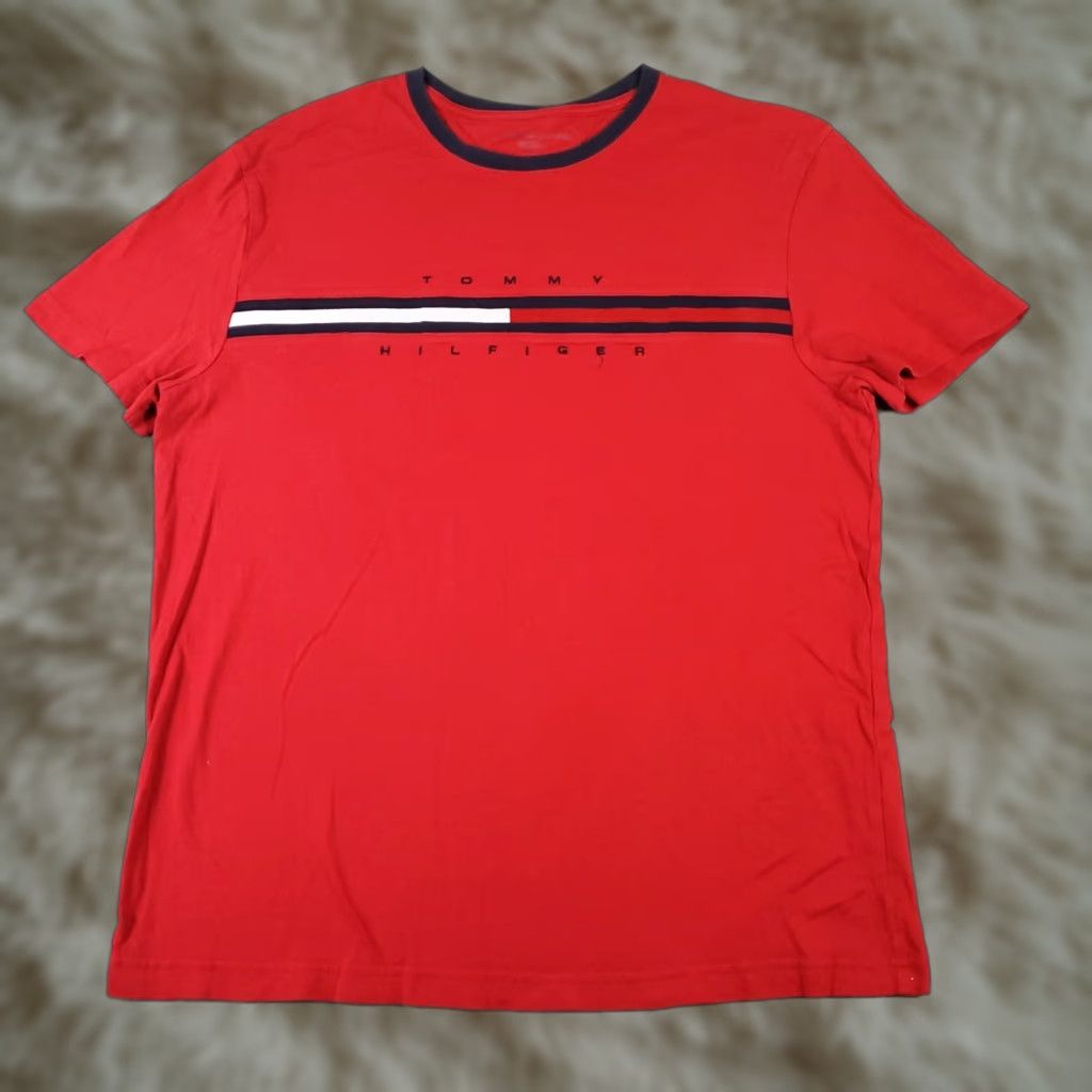 Tommy Hilfiger VINTAGE Tommy Hilfiger T-Shirt Men Large Red Cotton Casual Short Sleeve Logo American Size US L / EU 52-54 / 3 - 1 Thumbnail