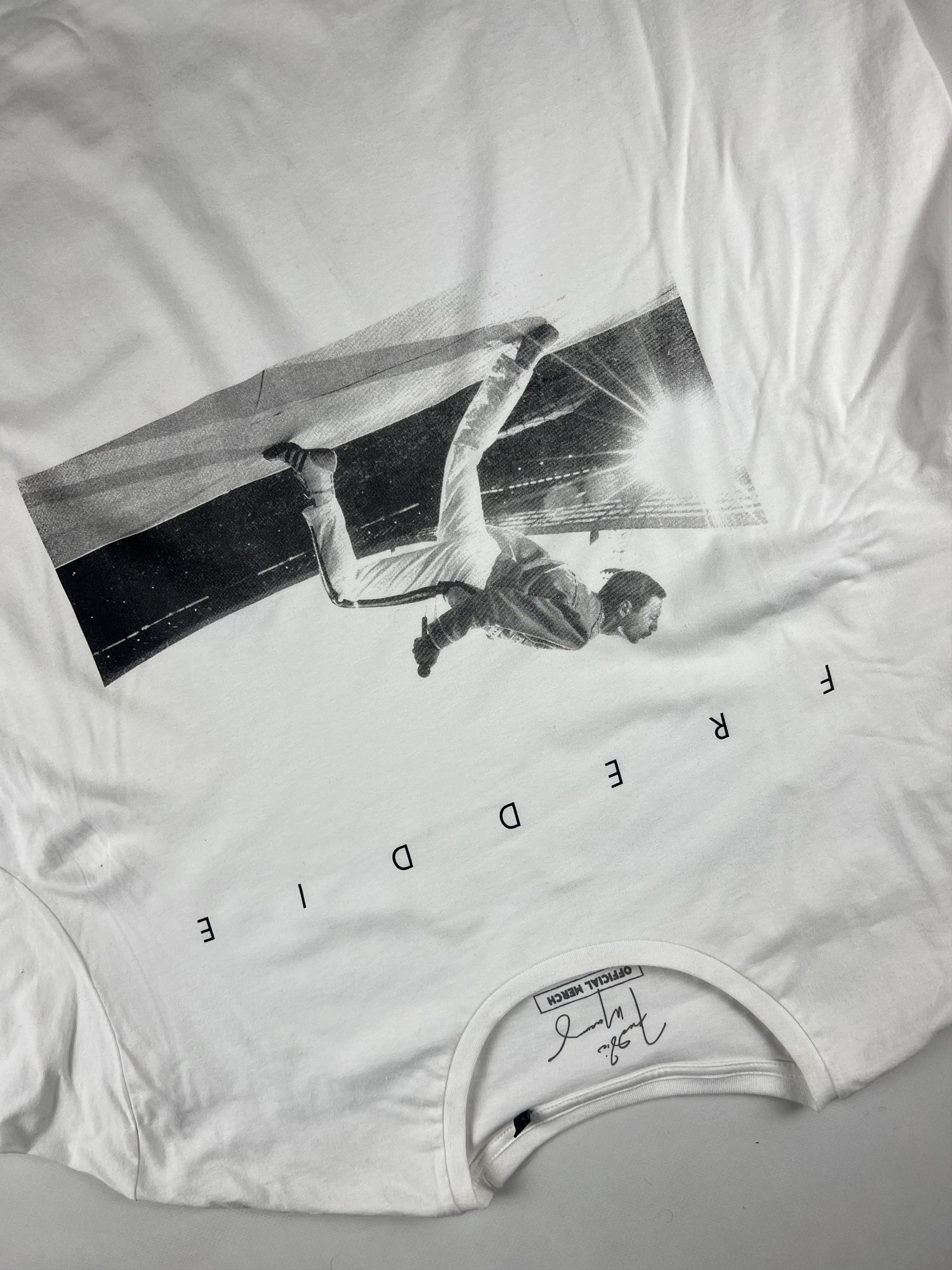 Band Tees Vintage Freddie Mercury T-shirt Size US XL / EU 56 / 4 - 2 Thumbnail