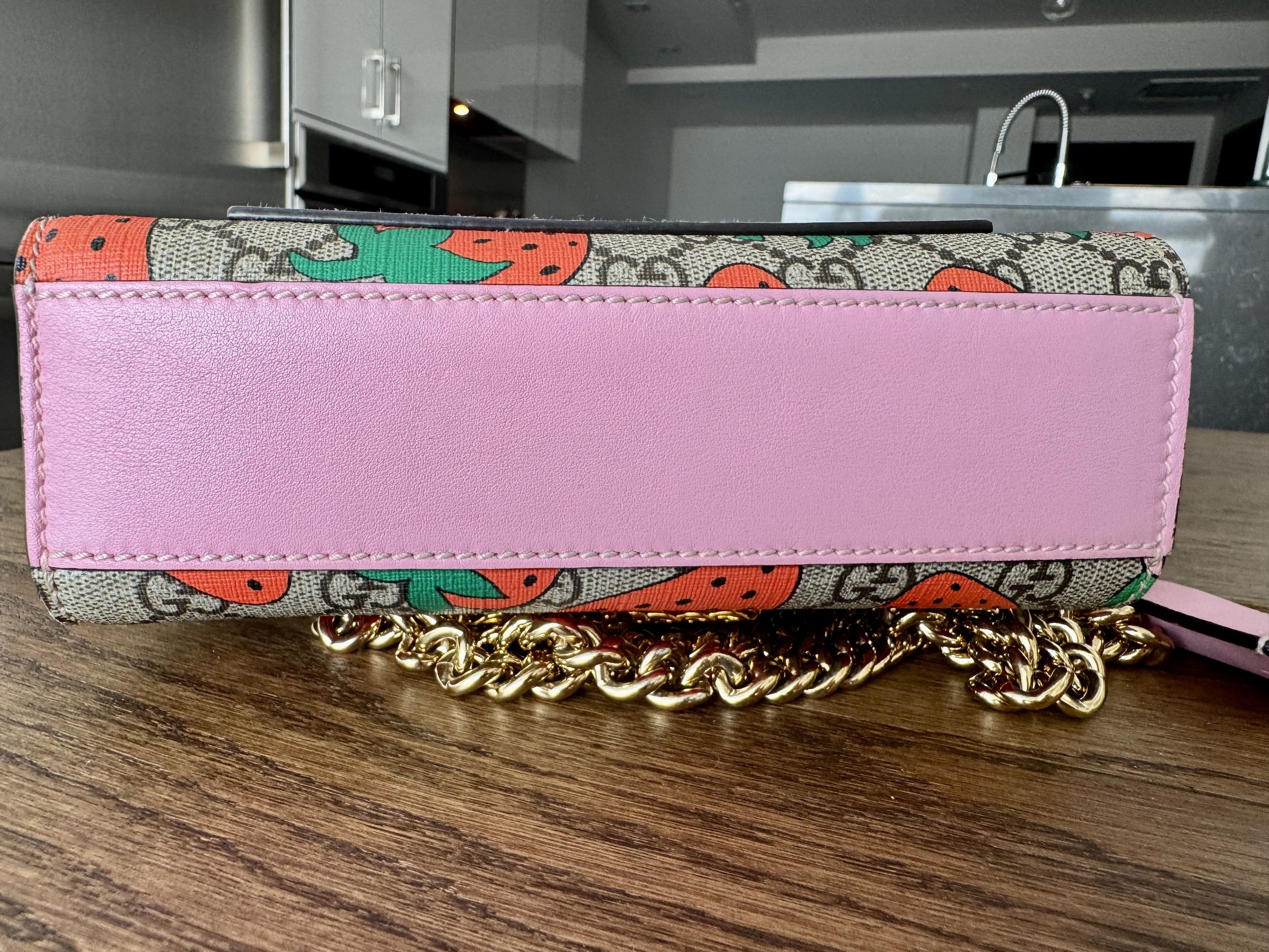 Gucci Gucci Padlock Strawberry Small Shoulder Bag Size ONE SIZE - 3 Thumbnail