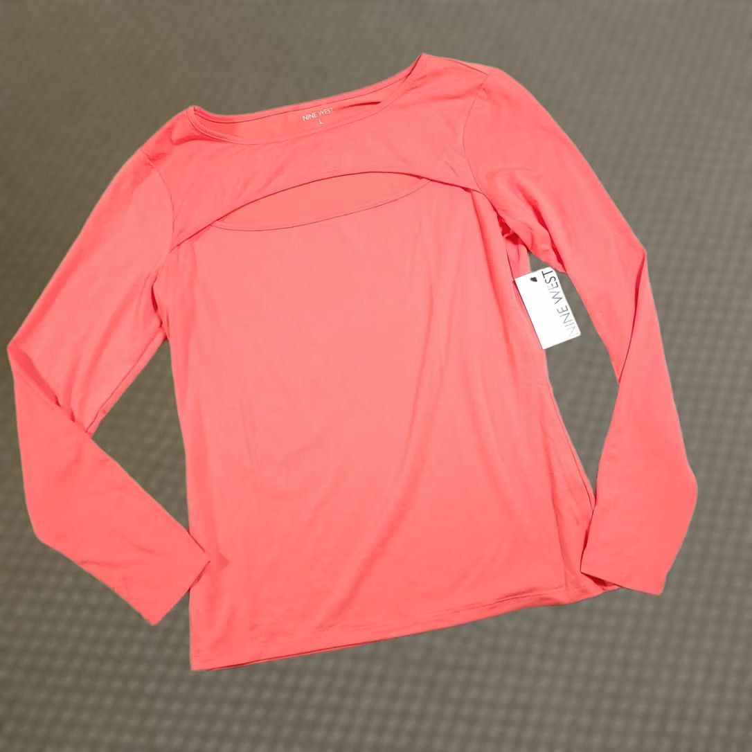Nine West Nine West Shirt Women's Large Coral Keyhole Neckline Athletic Stretch Yoga Size L / US 10 / IT 46 - 1 Thumbnail