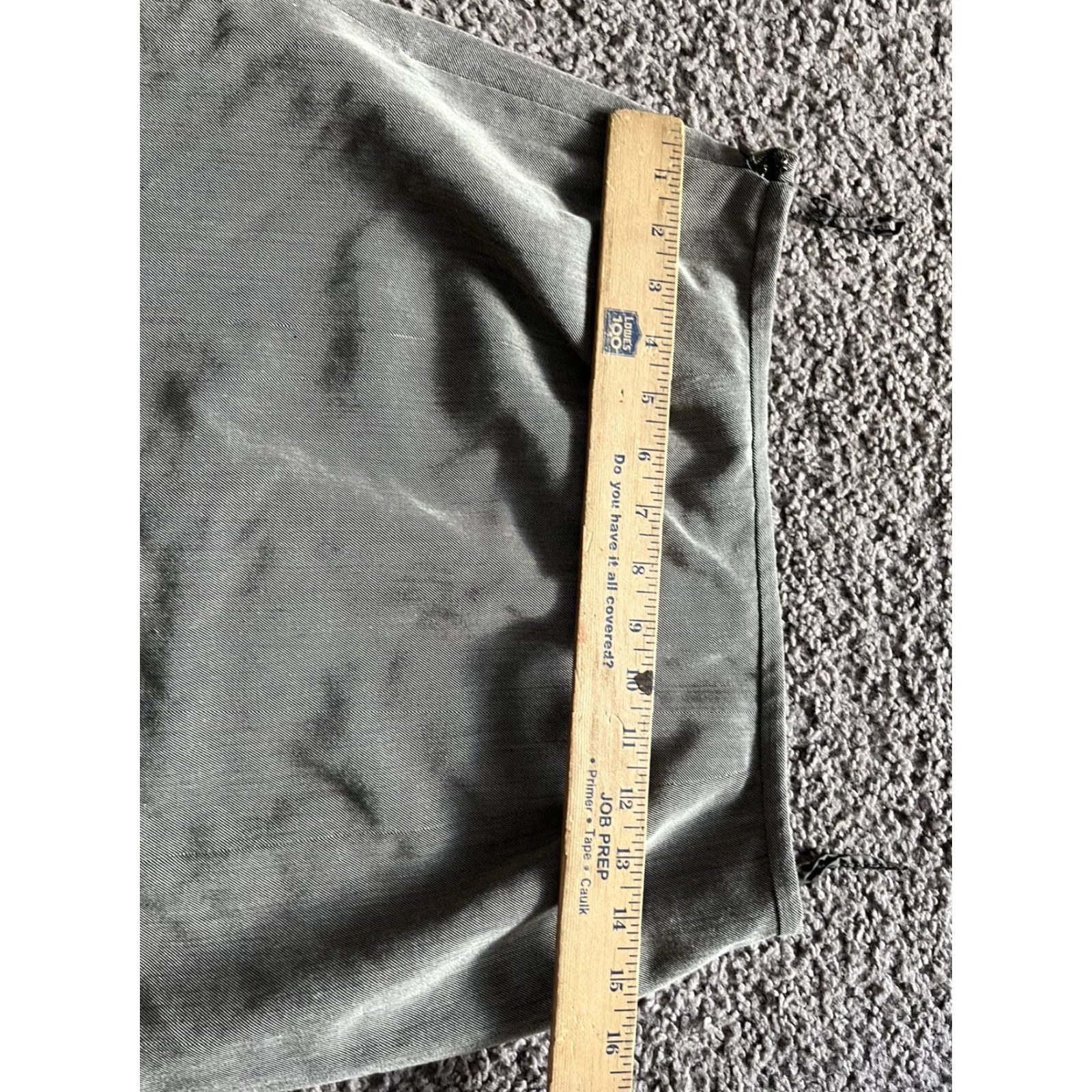 Calvin Klein Calvin Klein Women's Gray Pencil Skirt Size 6, Lined, Back Slit, Knee Length, Vintage No, Regular, Wool? Size 28" / US 6 / IT 42 - 5 Thumbnail
