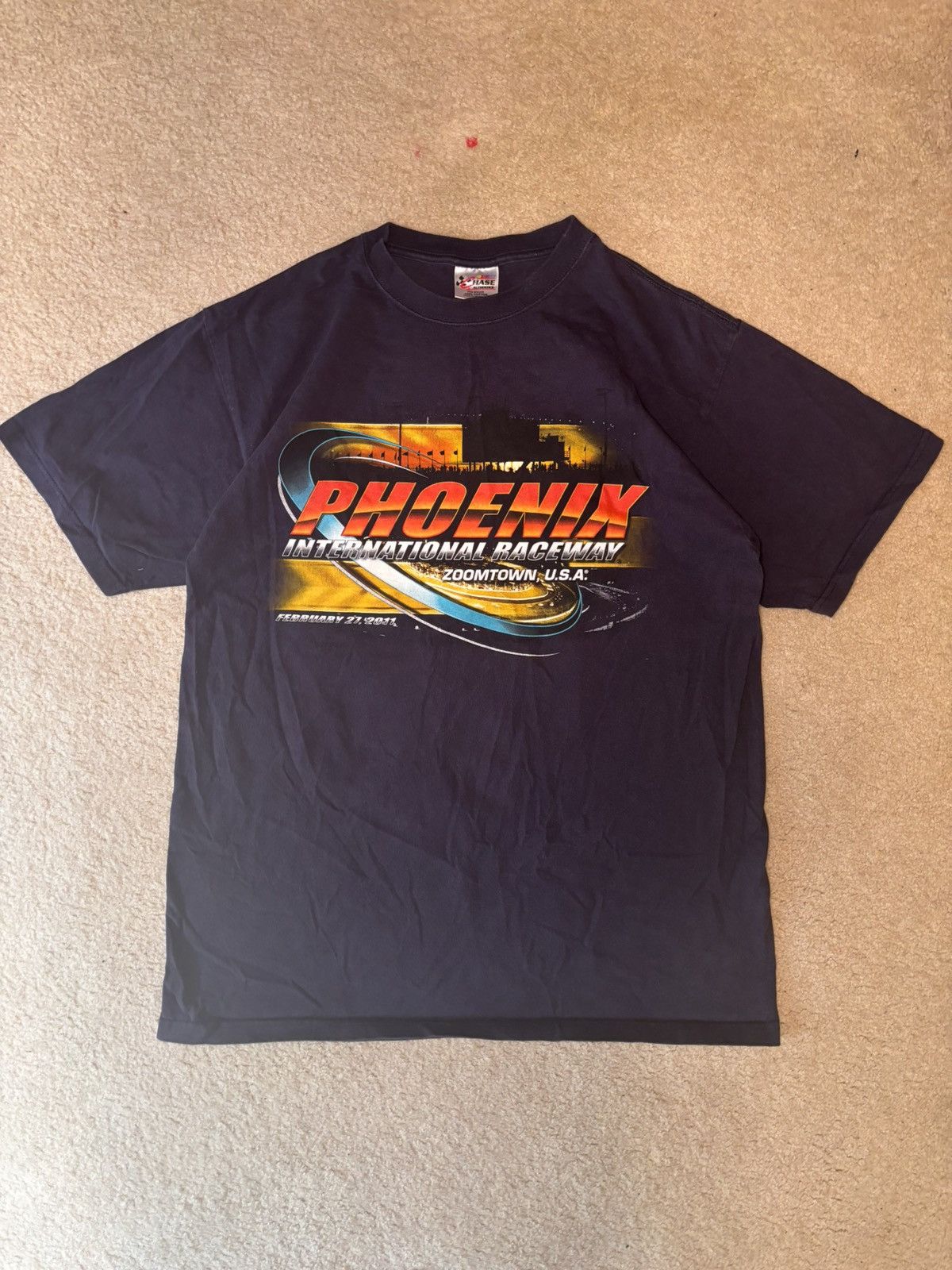 Chase Authentics NASCAR Phoenix International Raceway 2011 Chase T-Shirt SZ L Size US L / EU 52-54 / 3 - 1 Thumbnail