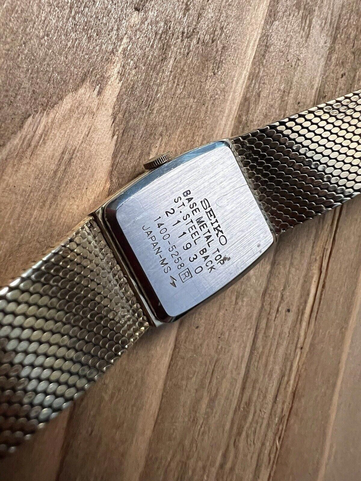 Seiko Seiko Vintage Ladies Watch New Battery Working Size ONE SIZE - 7 Thumbnail