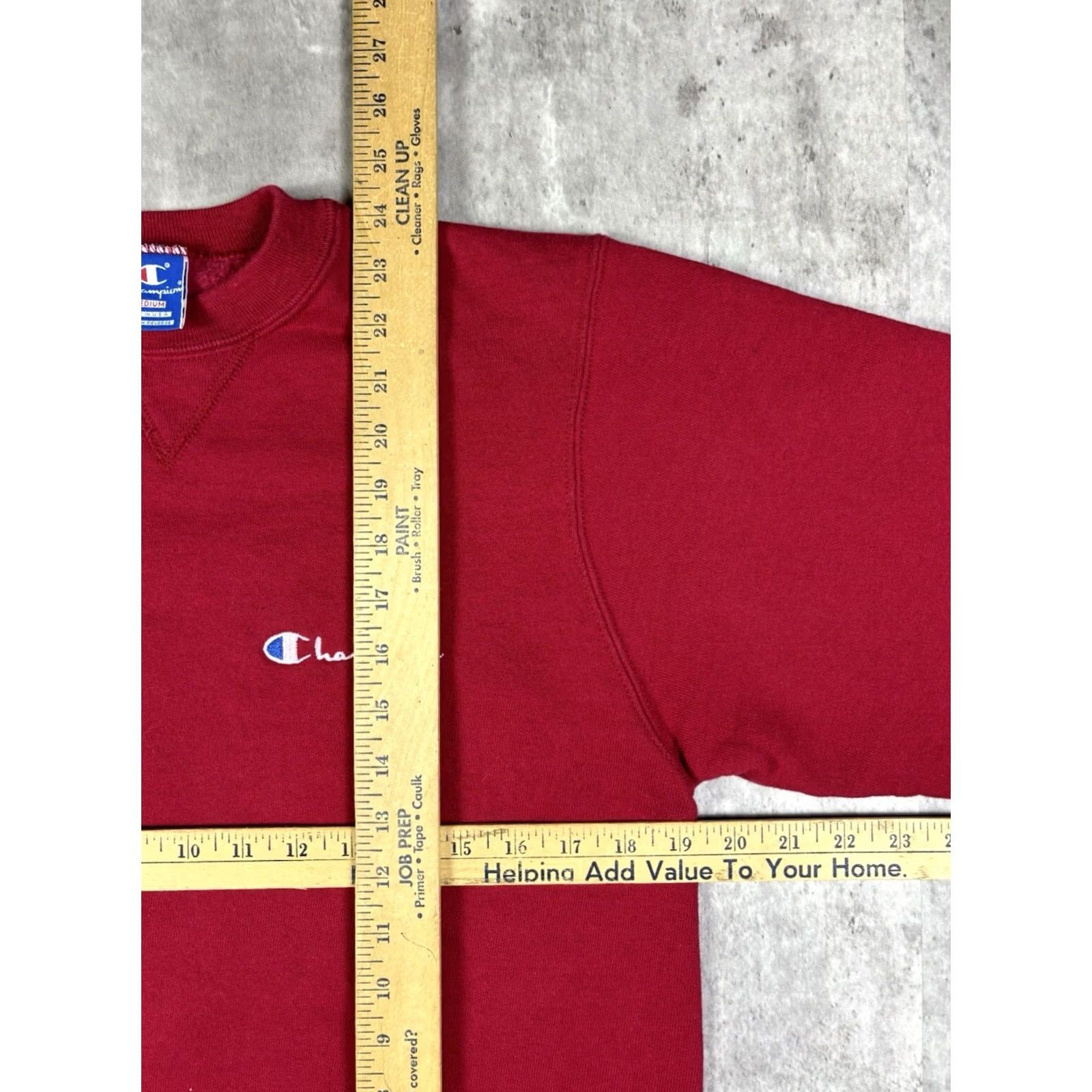 Champion VINTAGE Red Champion Pullover Sweatshirt size S Embroidered 80s USA Mens Size US S / EU 44-46 / 1 - 4 Thumbnail