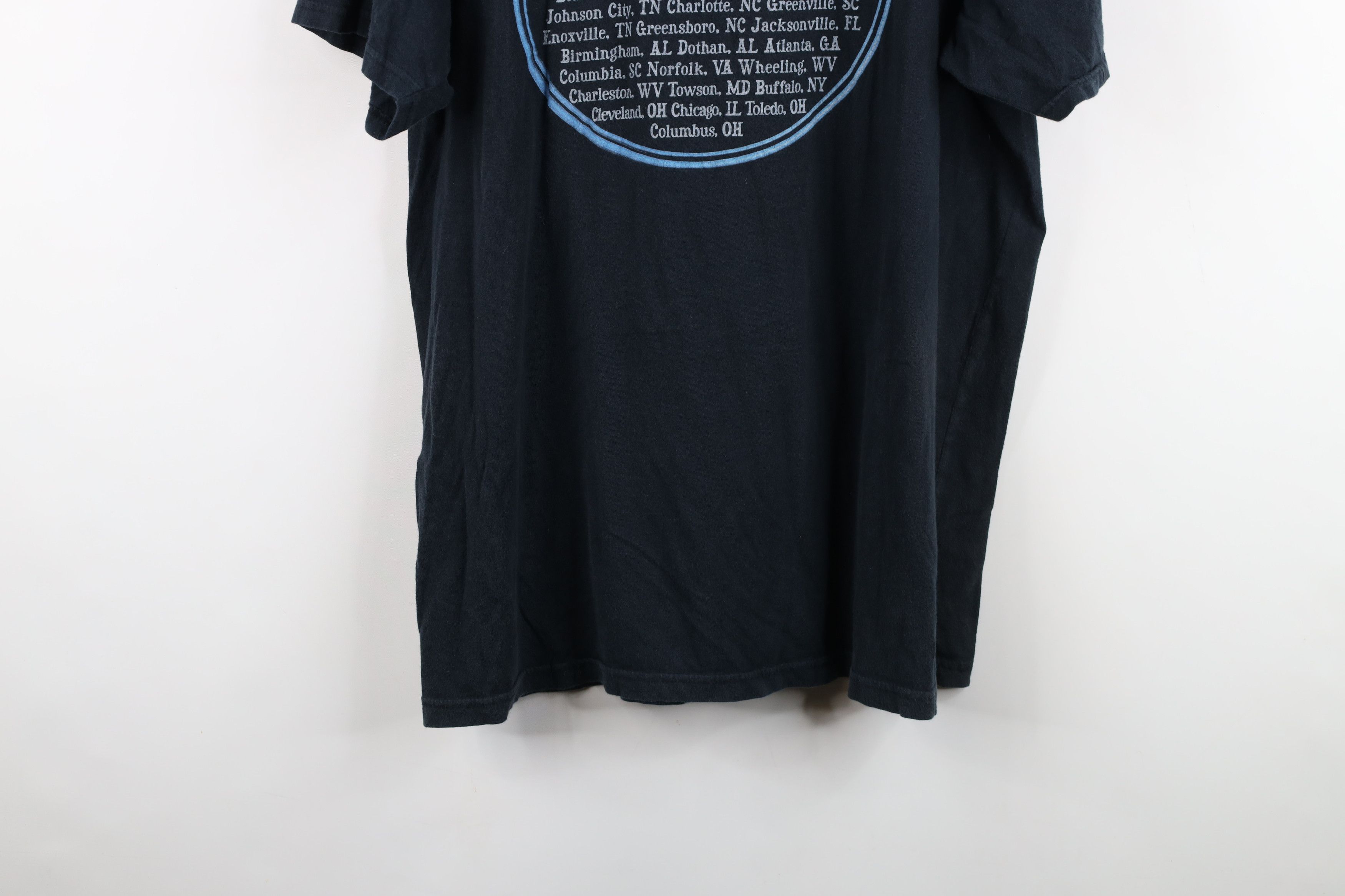 Vintage Vintage Y2K 2005 1979 Highway to Hell Tour ACDC Band T-SHirt Size US L / EU 52-54 / 3 - 15 Thumbnail